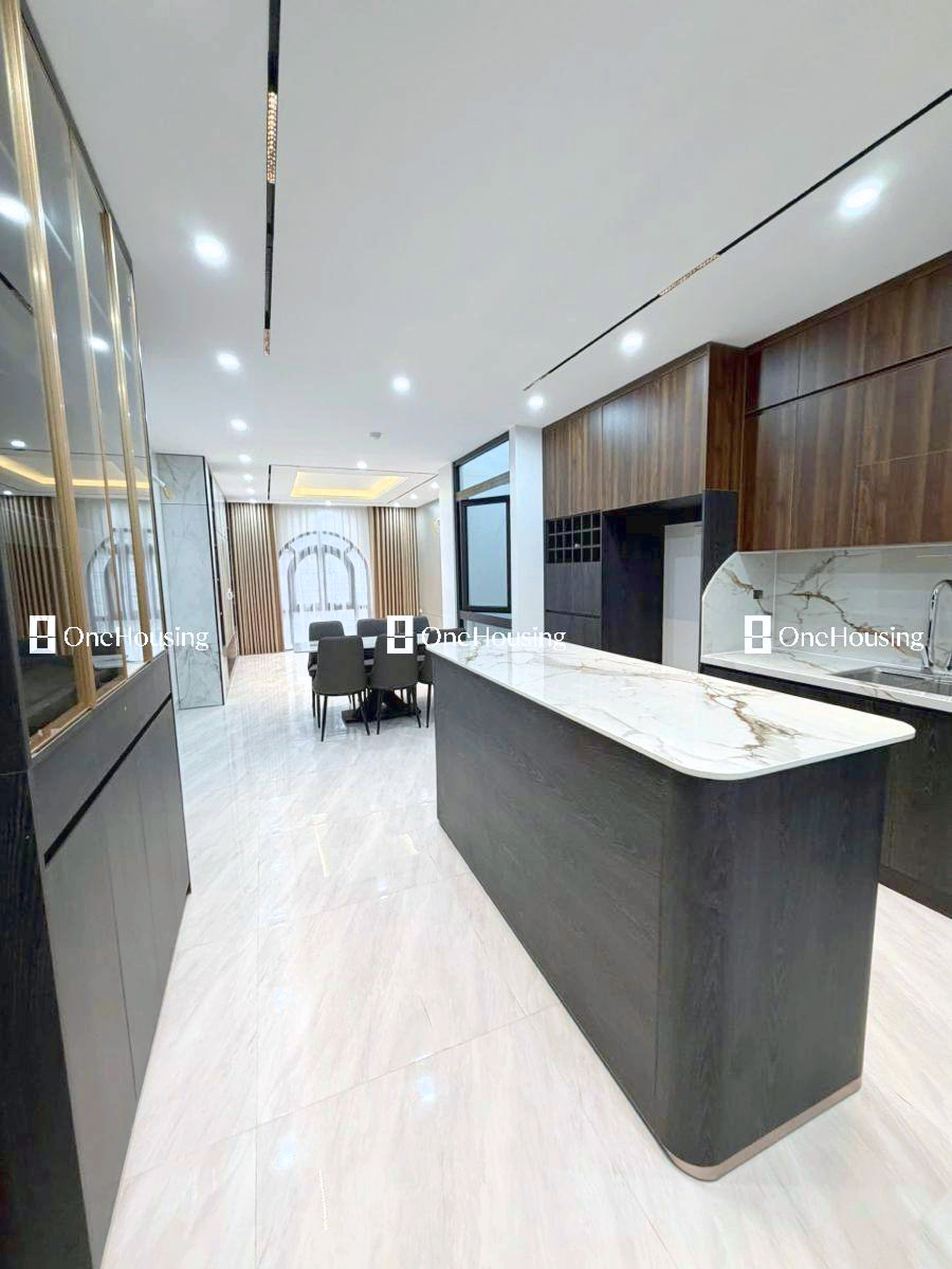 Nhà mặt ngõ cách Trần Duy Hưng 30m, P. Trung Hòa, Q. Cầu Giấy, TP. Hà Nội