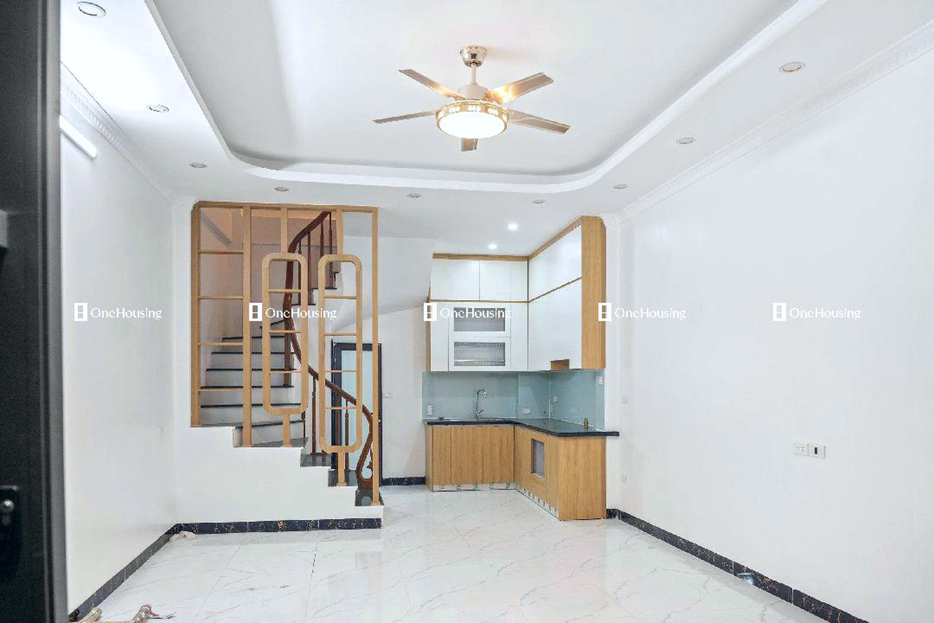 Nhà mặt ngõ cách Hồng Hà 80m, P. Chương Dương, Q. Hoàn Kiếm, TP. Hà Nội