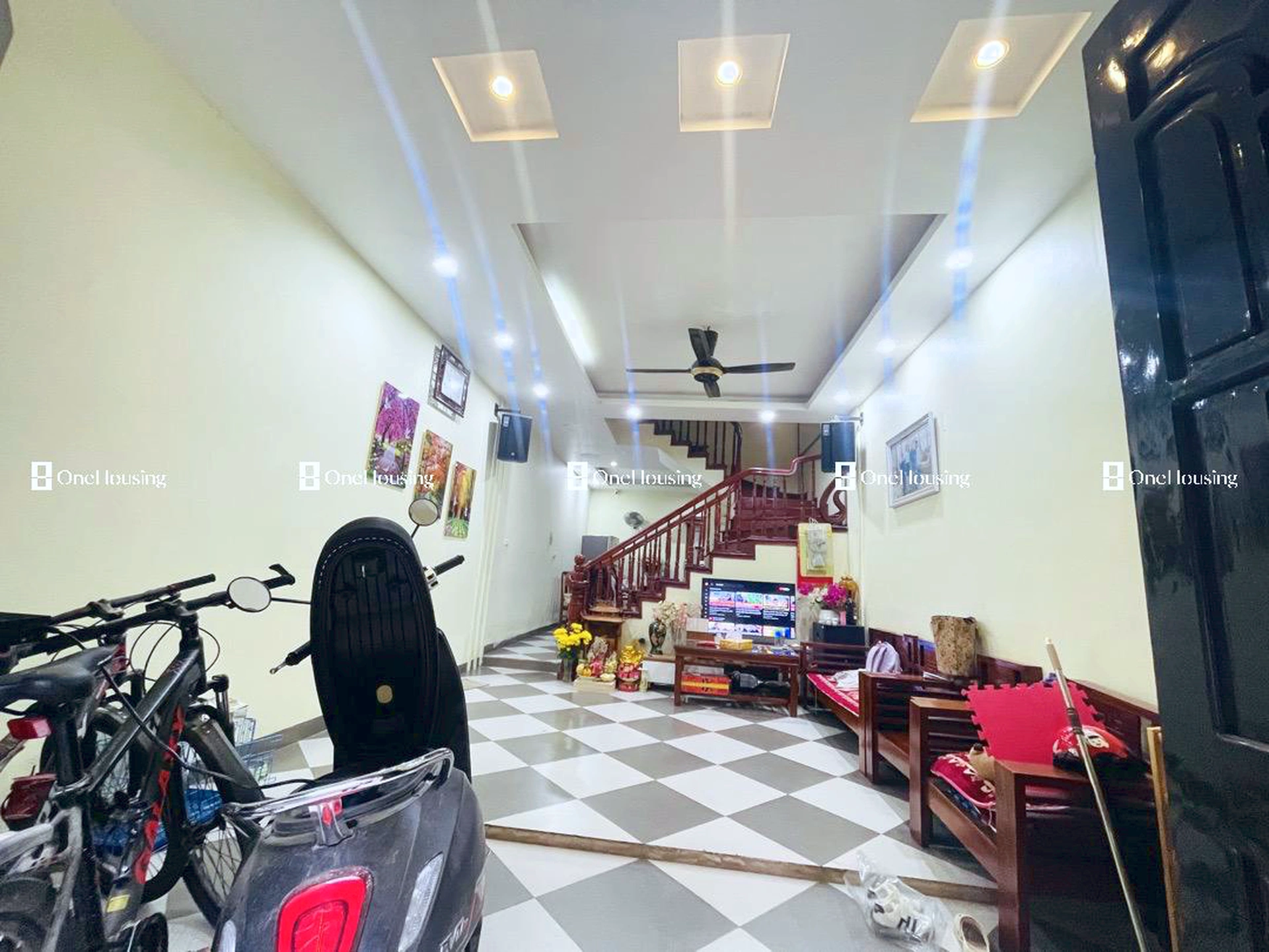 Nhà mặt ngõ cách Đức Diễn 30m, P. Phúc Diễn, Q. Bắc Từ Liêm, TP. Hà Nội