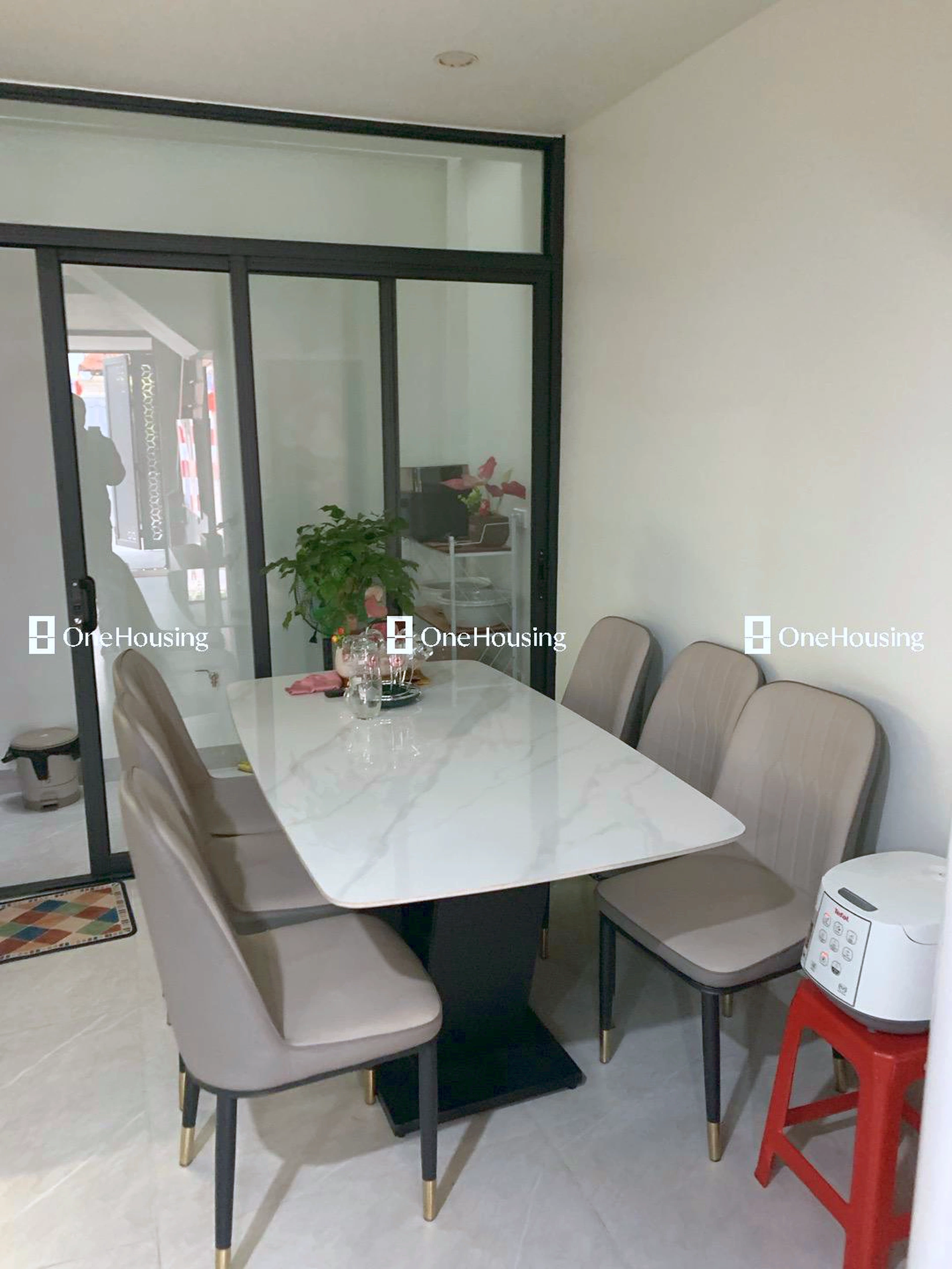 Nhà mặt ngõ cách Bắc Cầu 50m, P. Ngọc Thụy, Q. Long Biên, TP. Hà Nội