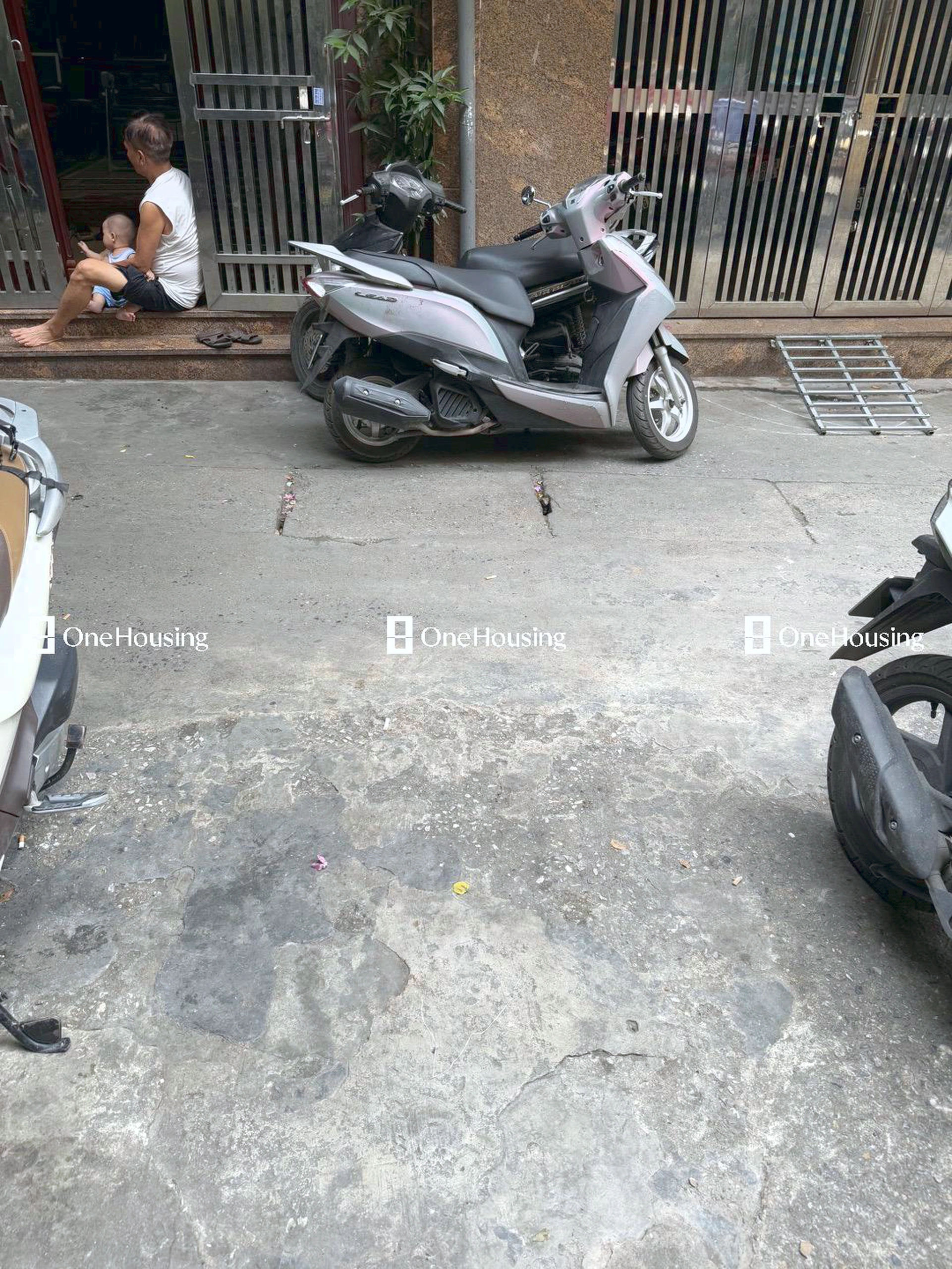 Nhà mặt ngõ cách Bạch Mai 30m, P. Bạch Mai, Q. Hai Bà Trưng, TP. Hà Nội