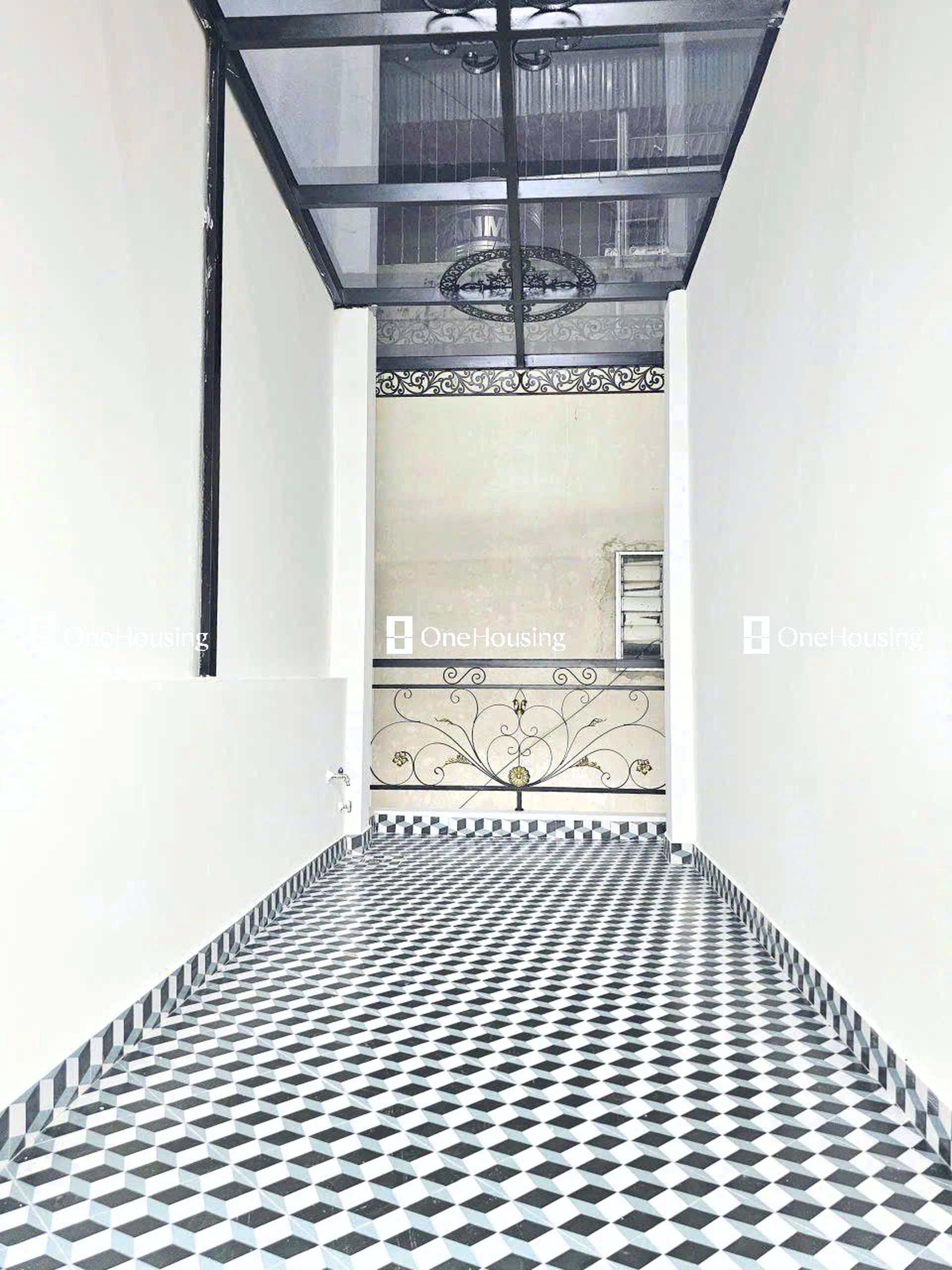 Nhà mặt ngõ cách Trần Hữu Tước 100m, P. Nam Đồng, Q. Đống Đa, TP. Hà Nội