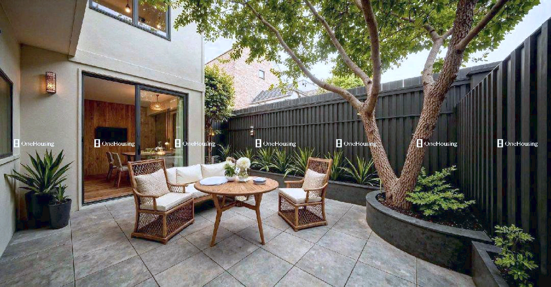 Nhà mặt ngõ cách Nguyễn Văn Cừ 30m, P. Gia Thụy, Q. Long Biên, TP. Hà Nội