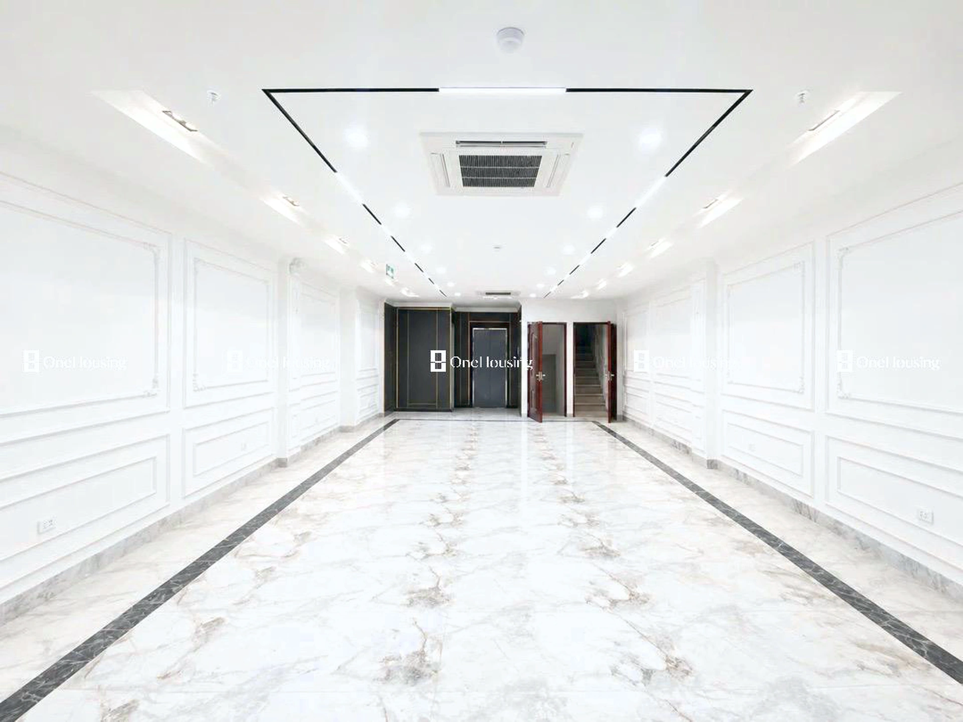 Nhà mặt phố Hoàng Ngân, P. Nhân Chính, Q. Thanh Xuân, TP. Hà Nội
