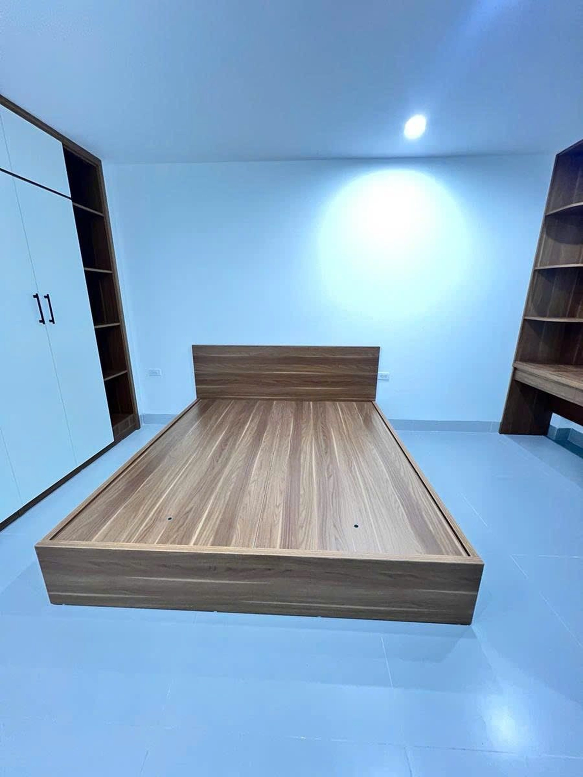 Nhà mặt ngõ cách Bắc Linh Đàm 15m, P. Định Công, Q. Hoàng Mai, TP. Hà Nội