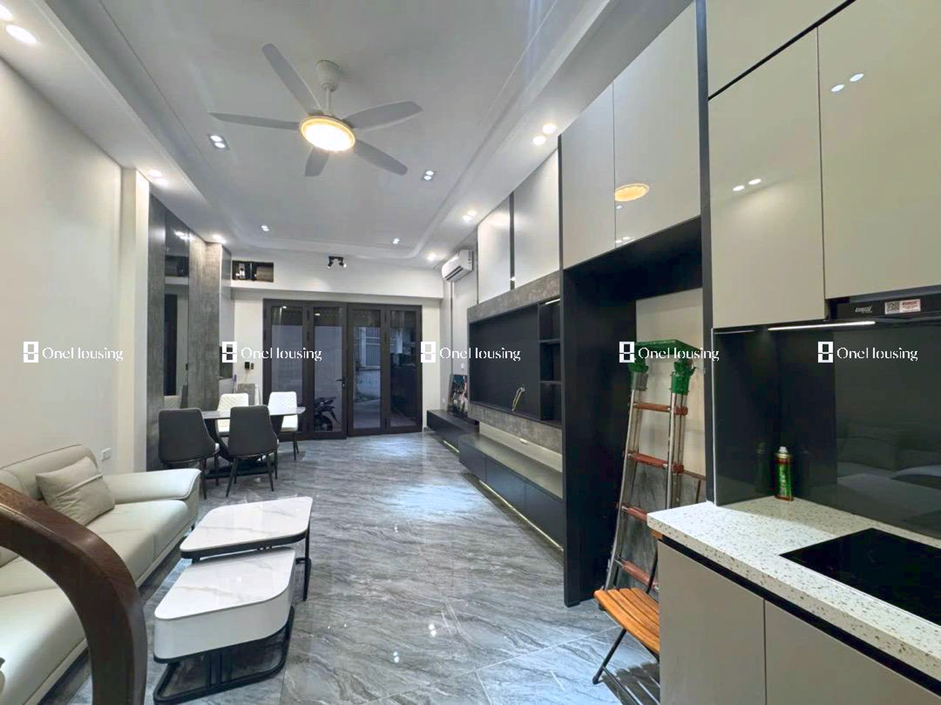 Nhà mặt ngõ cách Nguyễn Văn Cừ 50m, P. Ngọc Lâm, Q. Long Biên, TP. Hà Nội