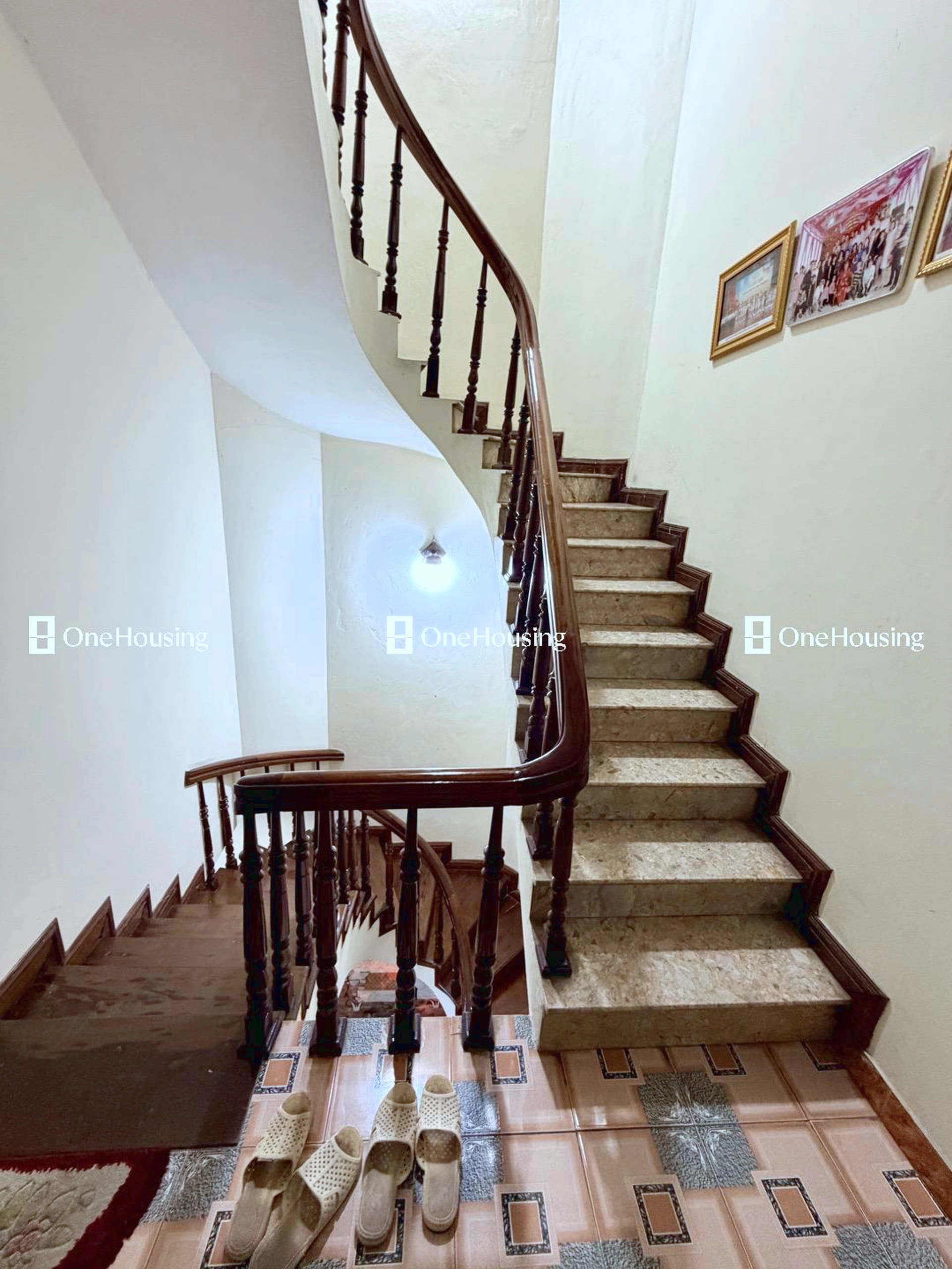 Nhà mặt ngõ cách Phạm Văn Đồng 50m, P. Mai Dịch, Q. Cầu Giấy, TP. Hà Nội