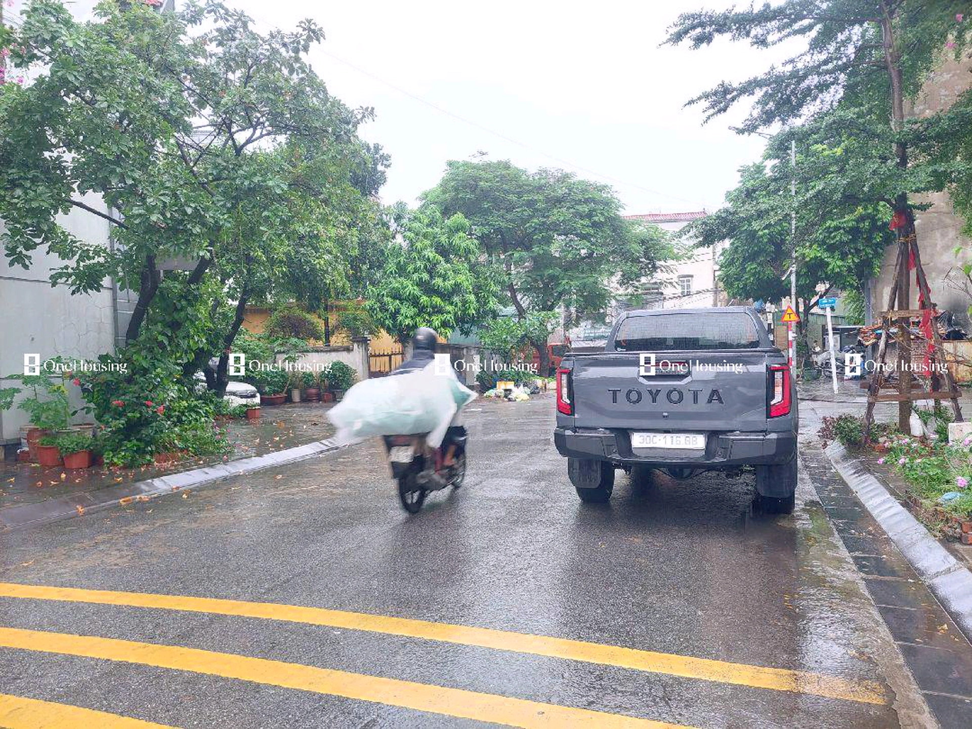Nhà mặt ngõ cách Thanh Am 9m, P. Thượng Thanh, Q. Long Biên, TP. Hà Nội