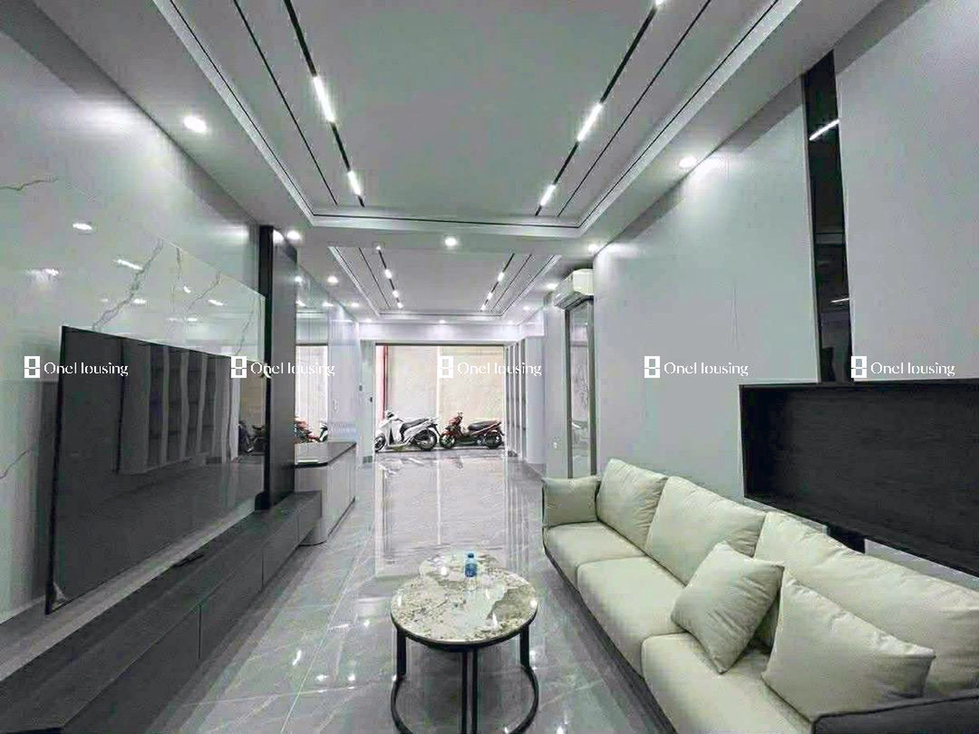 Nhà mặt ngõ cách Hoàng Như Tiếp 50m, P. Bồ Đề, Q. Long Biên, TP. Hà Nội