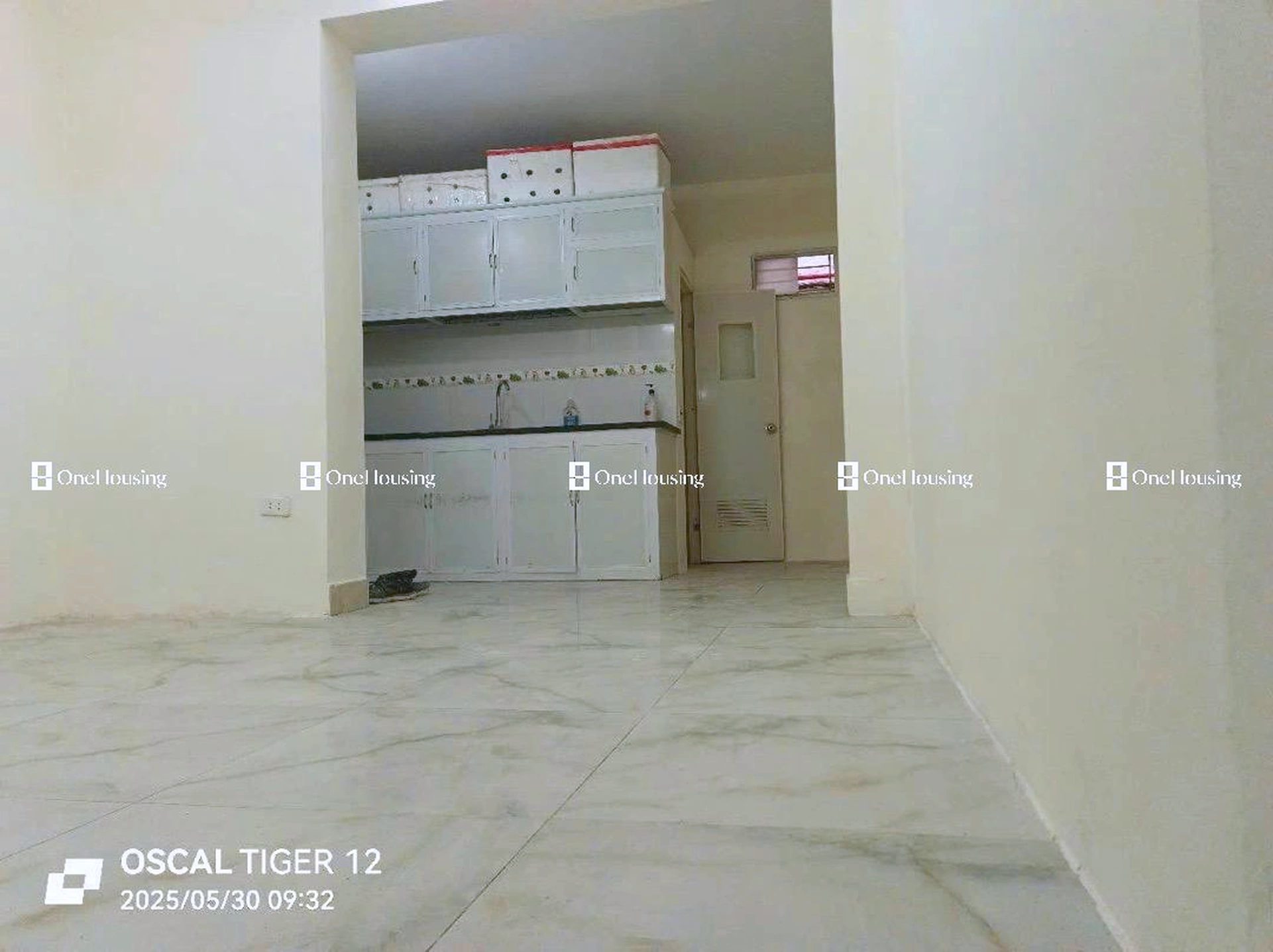 Nhà mặt ngõ cách Phạm Văn Đồng 70m, P. Cổ Nhuế 1, Q. Bắc Từ Liêm, TP. Hà Nội