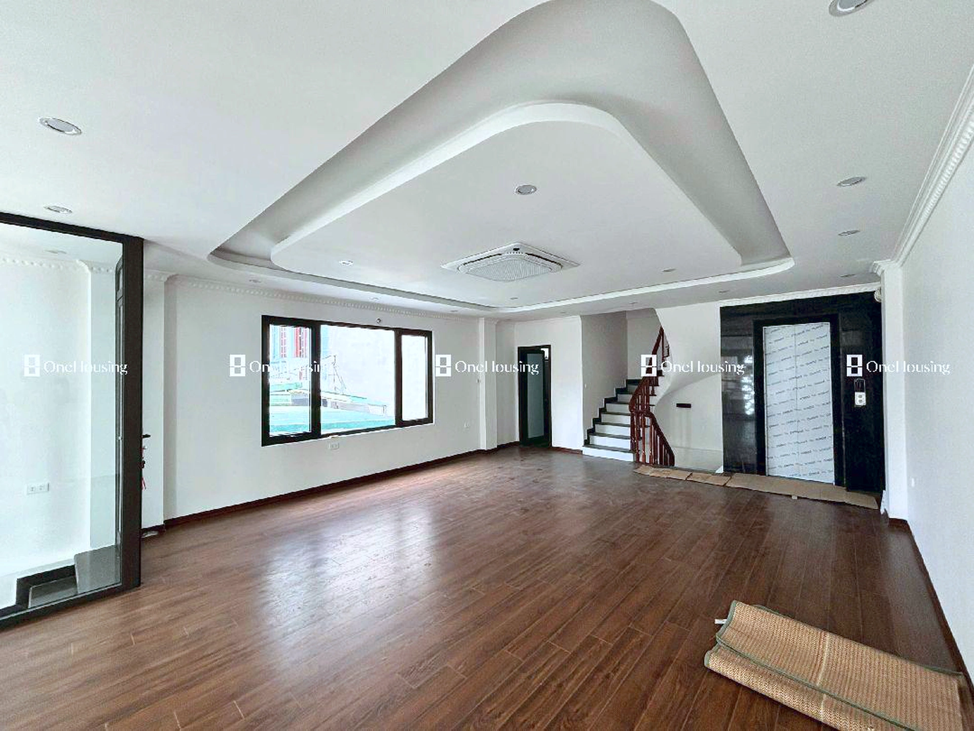 Nhà mặt ngõ cách Trạm 50m, P. Long Biên, Q. Long Biên, TP. Hà Nội