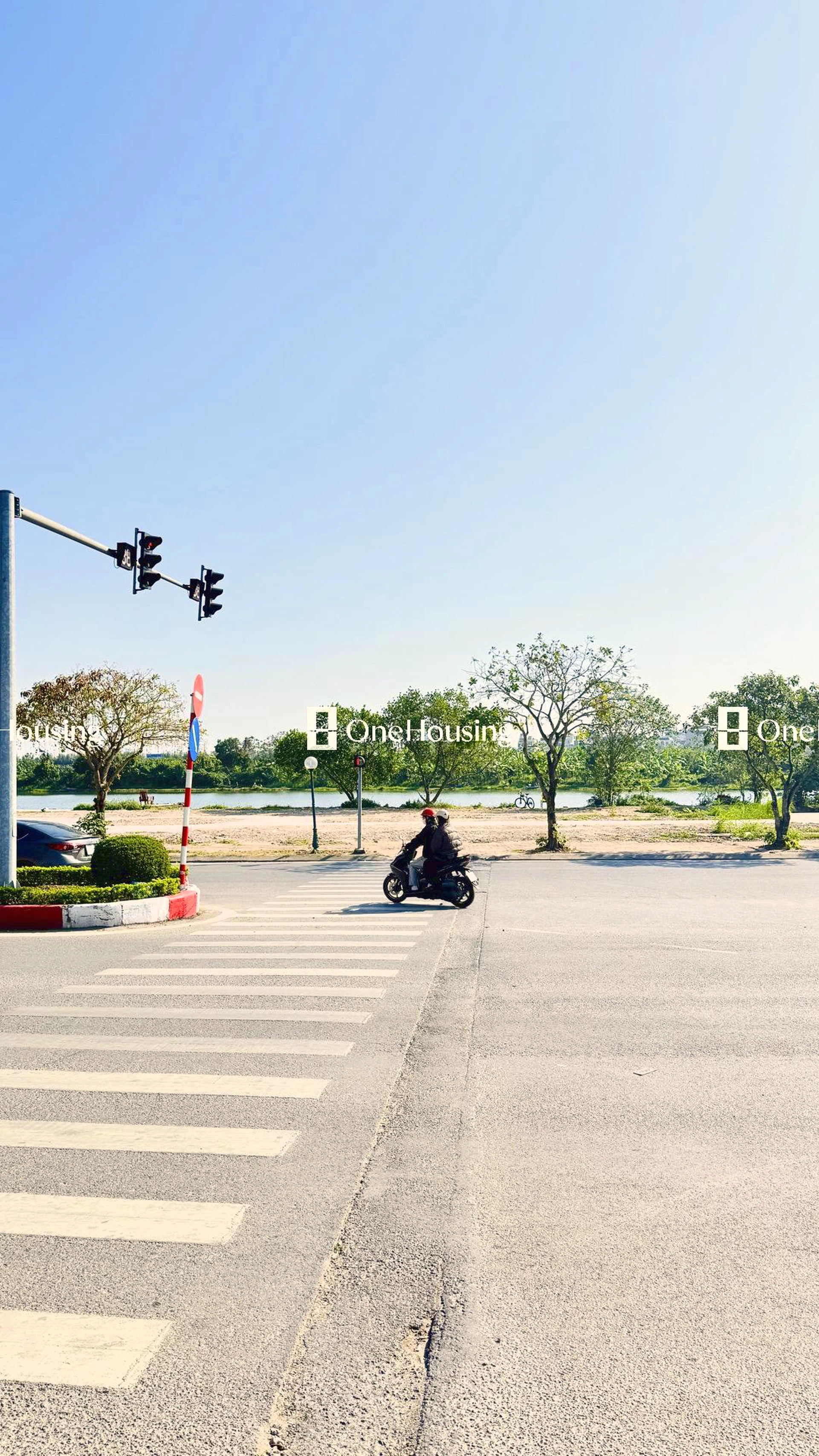 Nhà mặt phố Hồng Tiến, P. Bồ Đề, Q. Long Biên, TP. Hà Nội