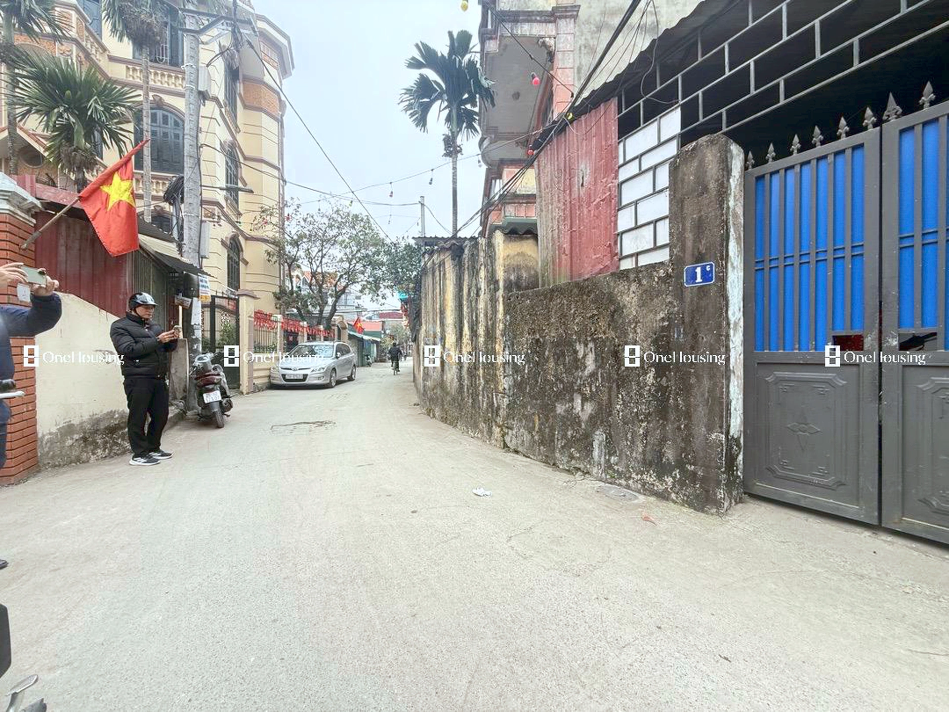 Nhà mặt ngõ cách An Dương Vương (đường gom chân đê) 50m, P. Phú Thượng, Q. Tây Hồ, TP. Hà Nội