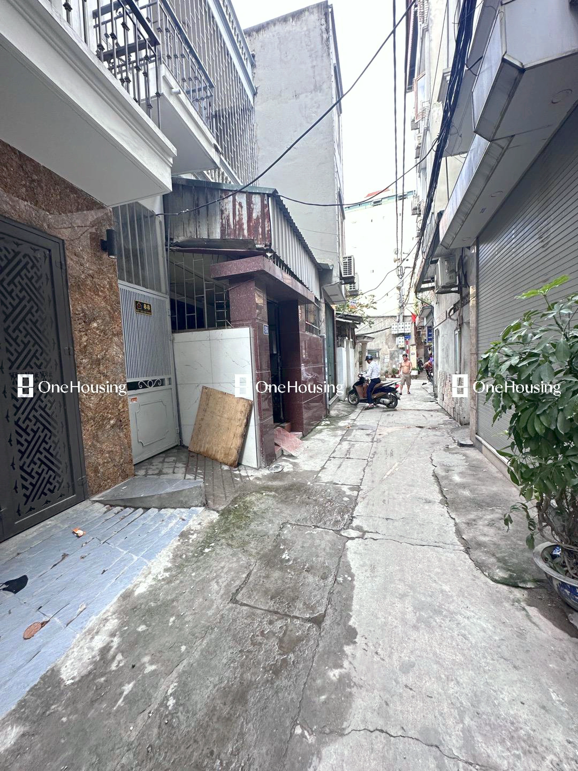 Nhà mặt ngõ cách Giải Phóng (phía đối diện đường tàu) 100m, P. Hoàng Liệt, Q. Hoàng Mai, TP. Hà Nội