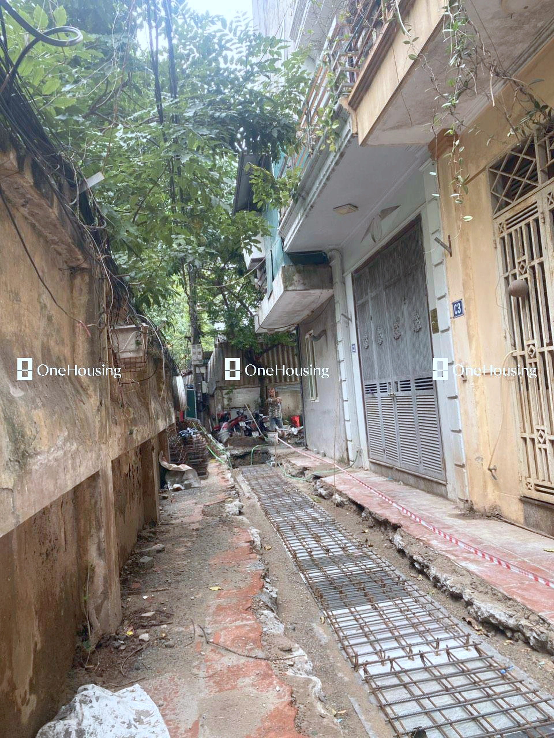 Đất nền cách Hoàng Quốc Việt 30m, P. Nghĩa Đô, Q. Cầu Giấy, TP. Hà Nội