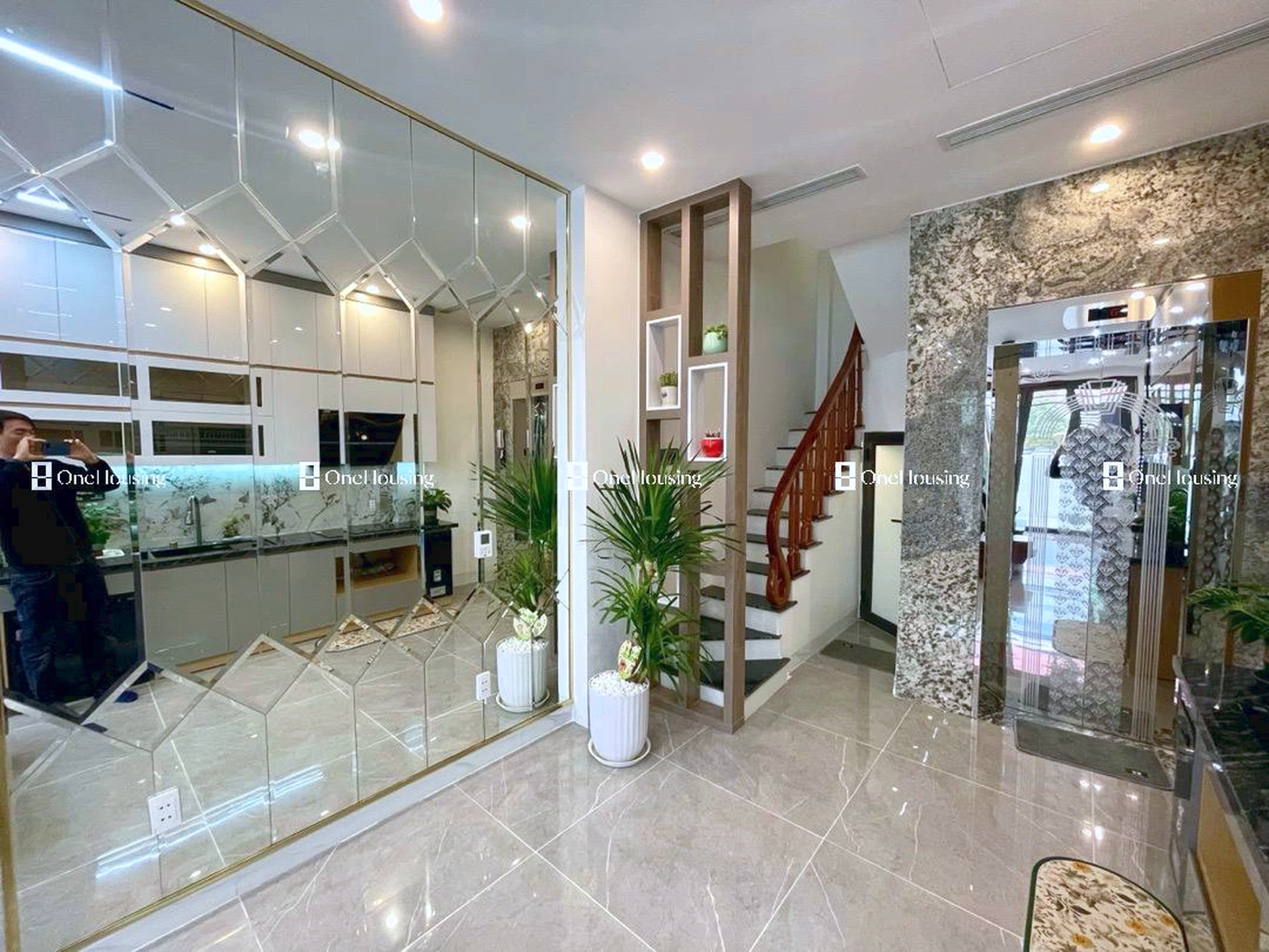 Onehousing image