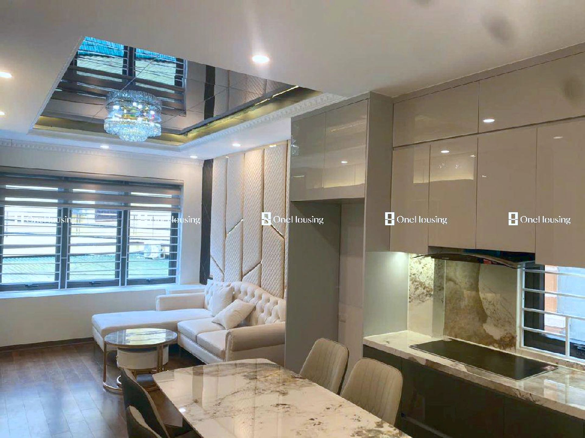Nhà mặt ngõ cách Nguyễn Văn Linh 50m, P. Thạch Bàn, Q. Long Biên, TP. Hà Nội