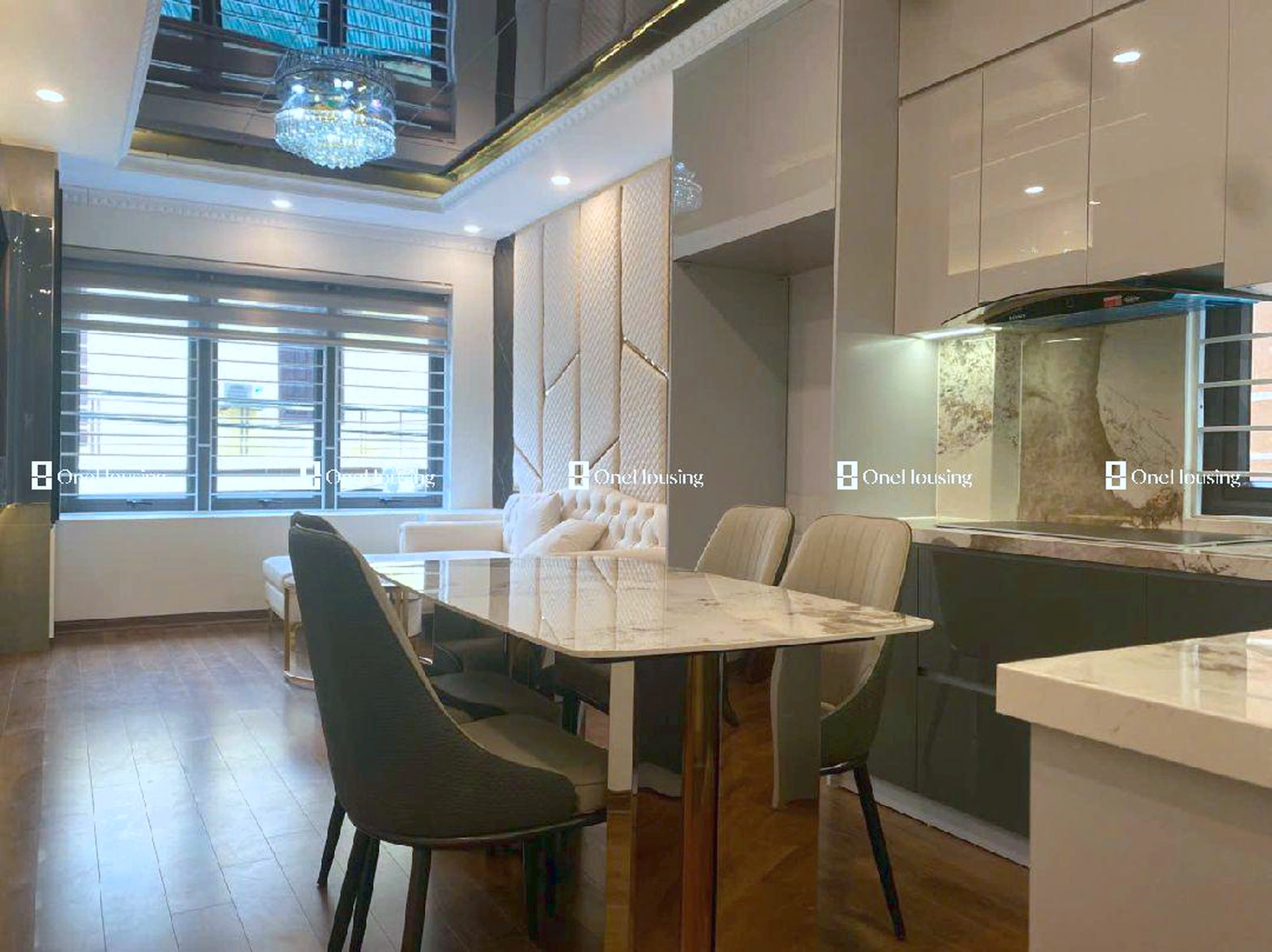 Nhà mặt ngõ cách Nguyễn Văn Linh 50m, P. Thạch Bàn, Q. Long Biên, TP. Hà Nội