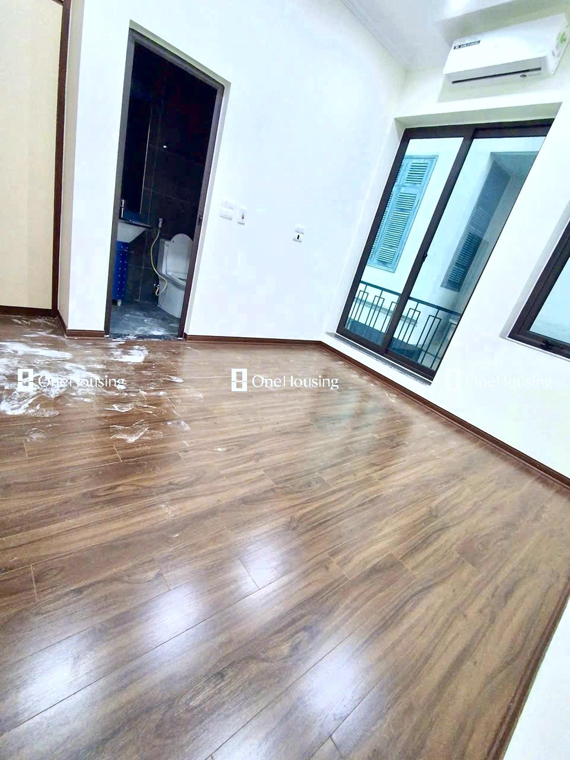 Nhà mặt ngõ cách Dương Quảng Hàm 20m, P. Quan Hoa, Q. Cầu Giấy, TP. Hà Nội