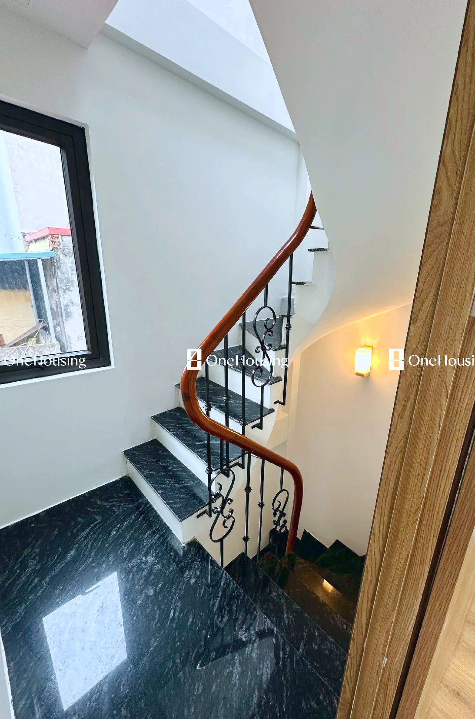 Nhà mặt ngõ cách Võng Thị 50m, P. Bưởi, Q. Tây Hồ, TP. Hà Nội