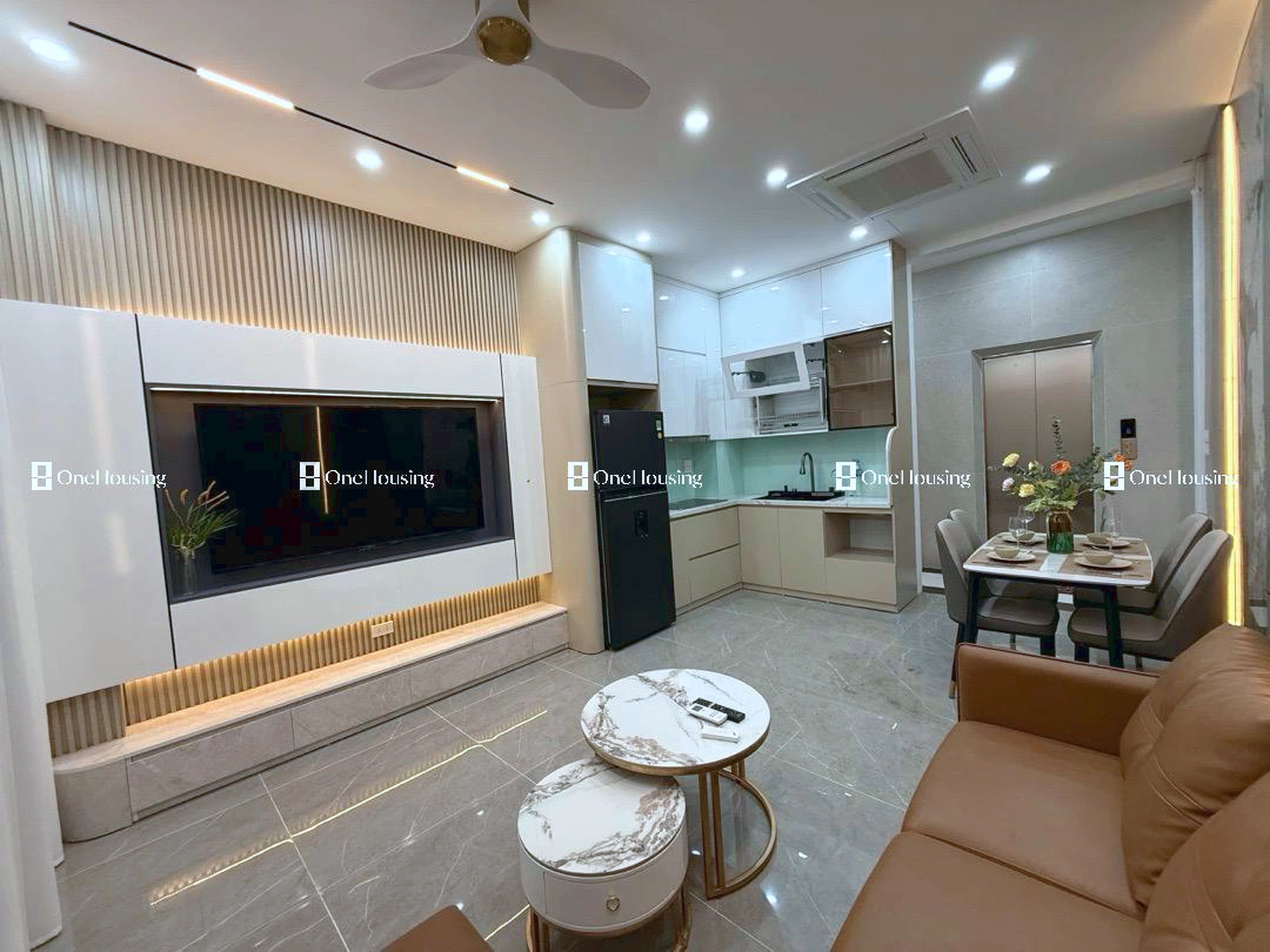 Nhà mặt ngõ cách Nguyễn Văn Cừ 50m, P. Bồ Đề, Q. Long Biên, TP. Hà Nội