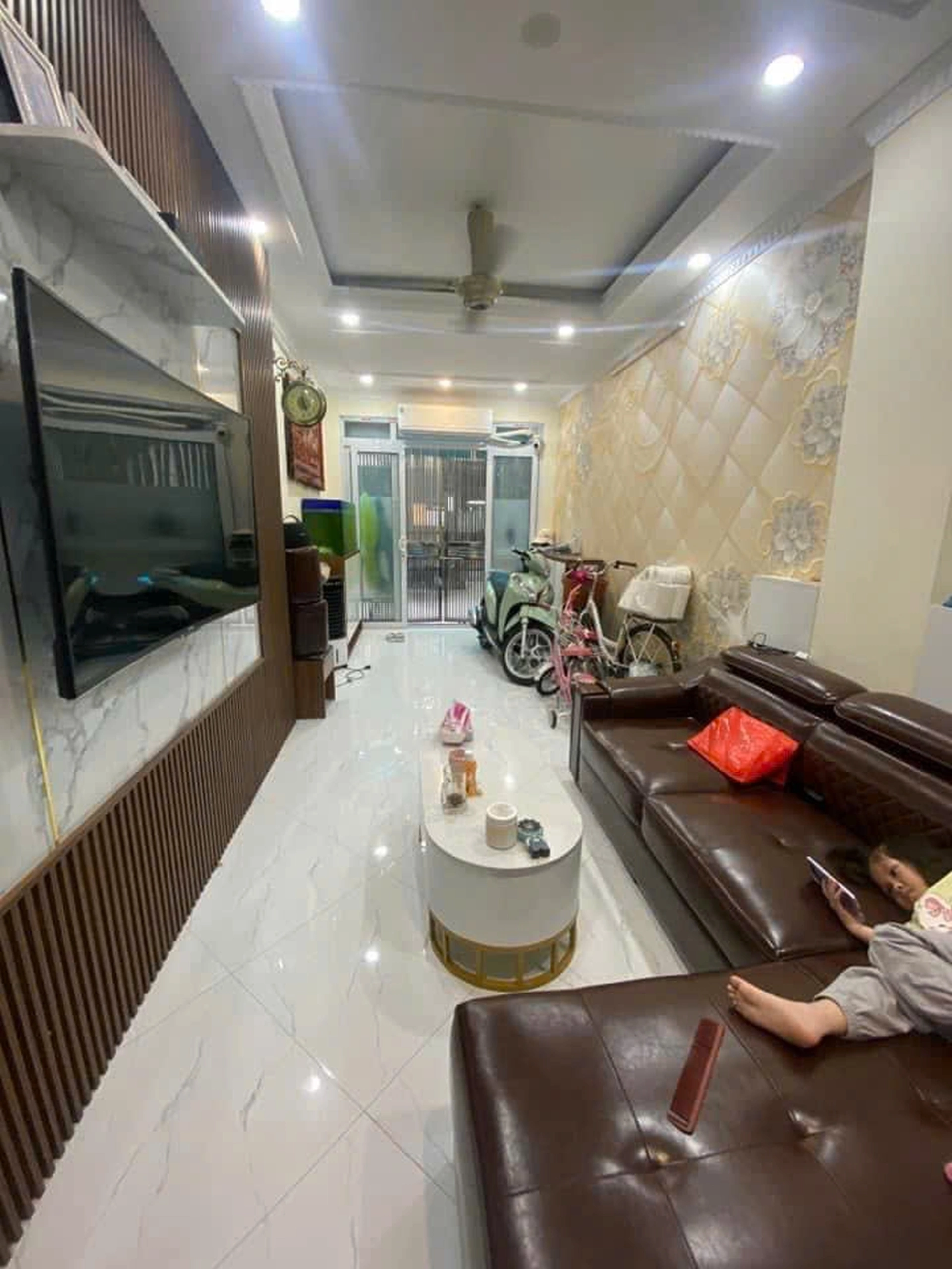 Nhà mặt ngõ cách Đường Lĩnh Nam 100m, P. Vĩnh Hưng, Q. Hoàng Mai, TP. Hà Nội
