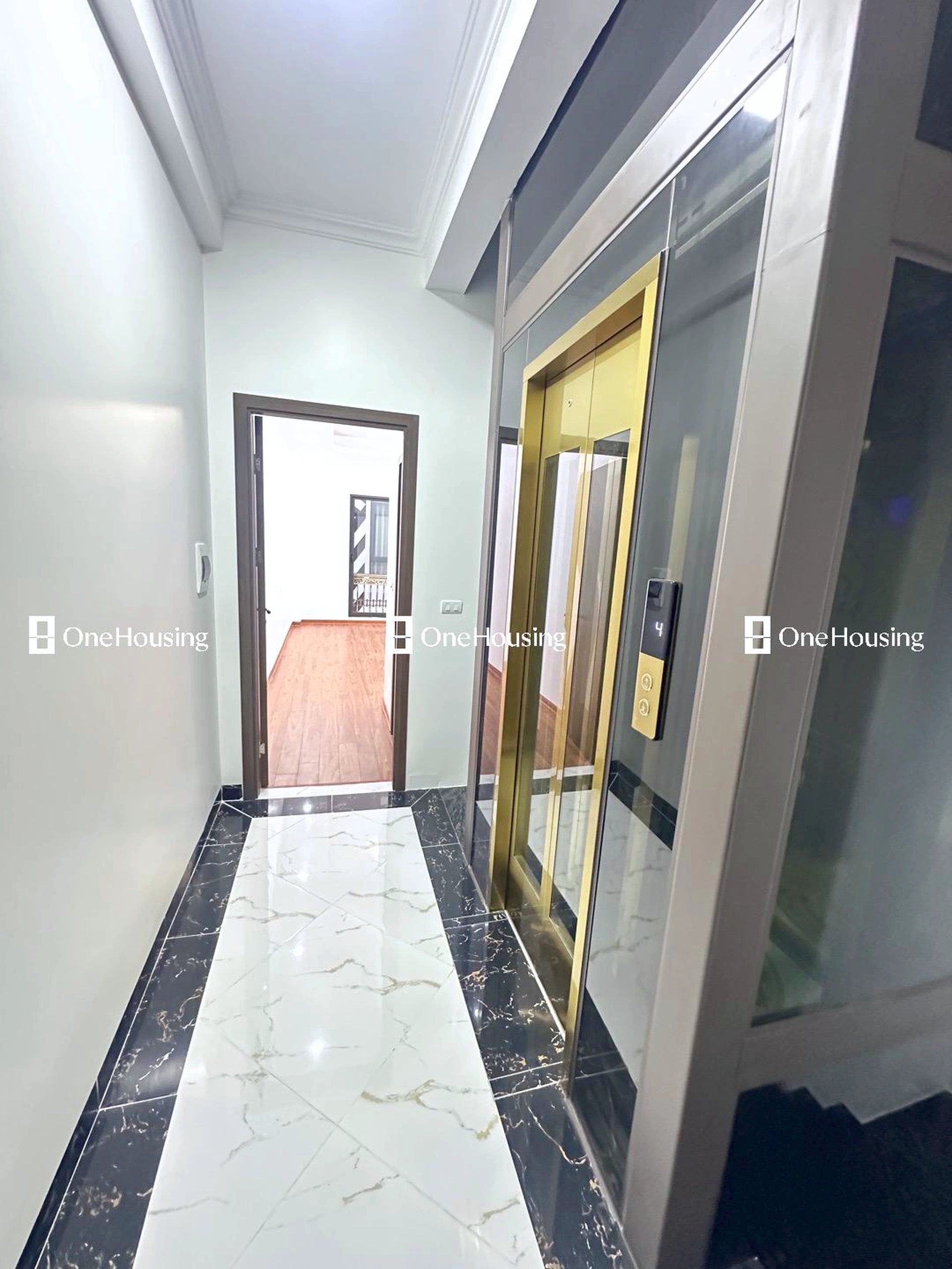 Nhà mặt ngõ cách Âu Cơ 50m, P. Quảng An, Q. Tây Hồ, TP. Hà Nội