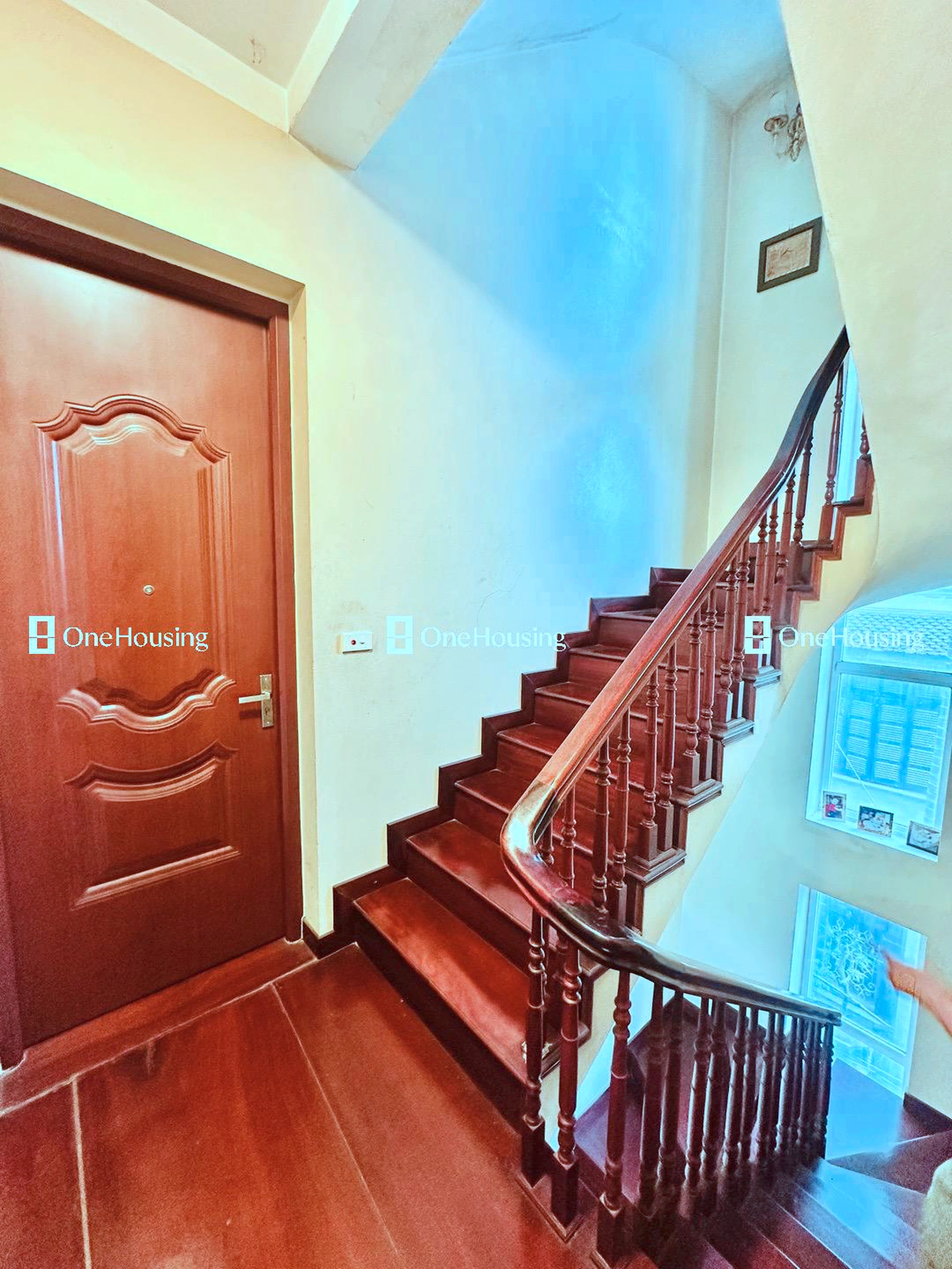 Nhà mặt ngõ cách Lạc Long Quân 50m, P. Nhật Tân, Q. Tây Hồ, TP. Hà Nội