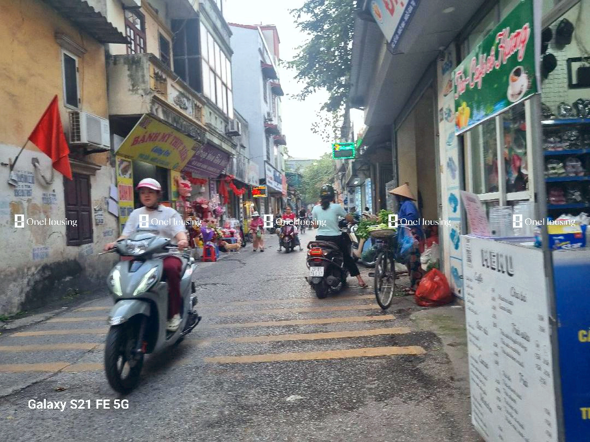 Nhà mặt ngõ cách Ngô Gia Tự 200m, P. Việt Hưng, Q. Long Biên, TP. Hà Nội