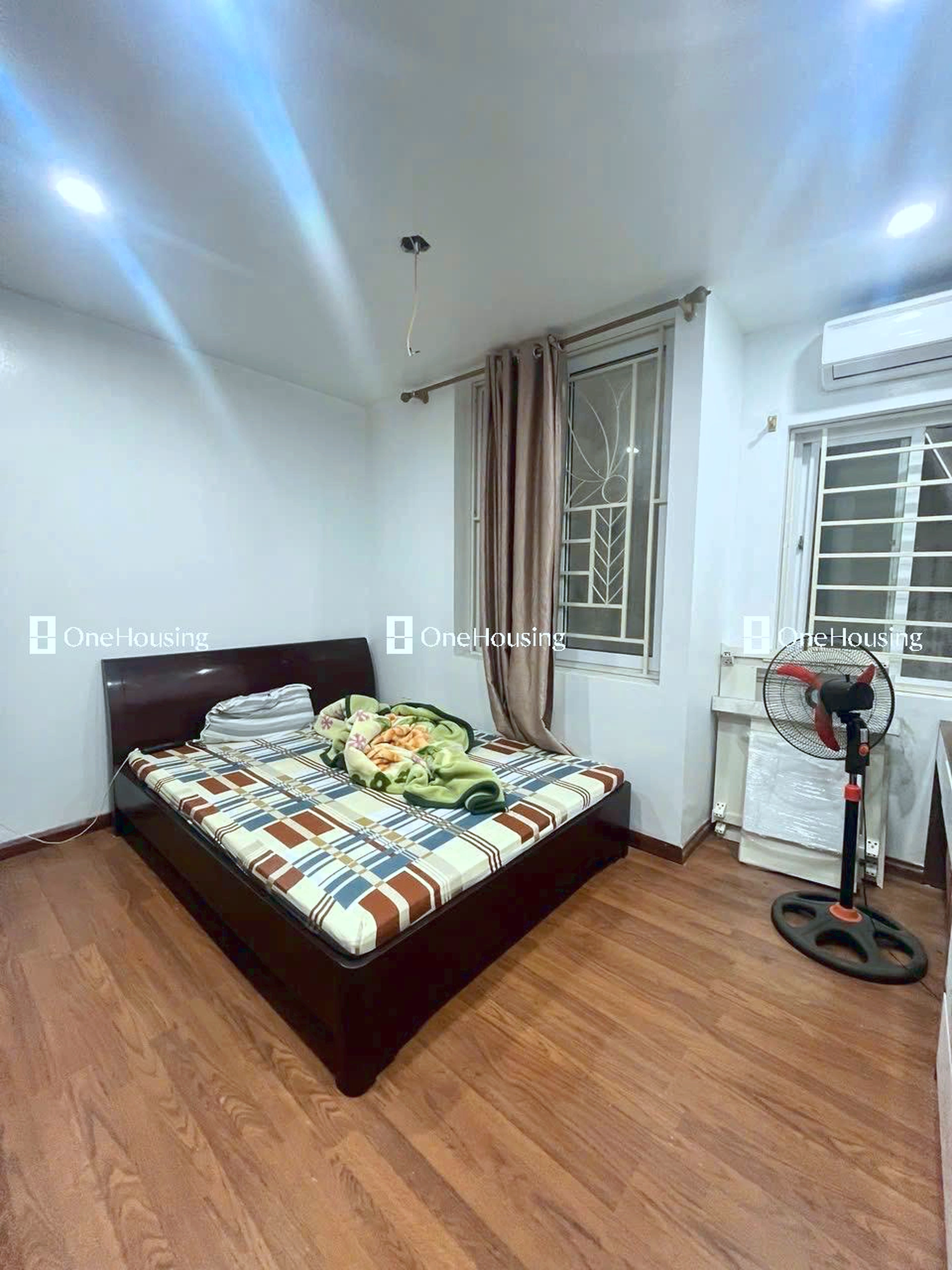 Nhà mặt ngõ cách Vũ Ngọc Phan 130m, P. Láng Hạ, Q. Đống Đa, TP. Hà Nội