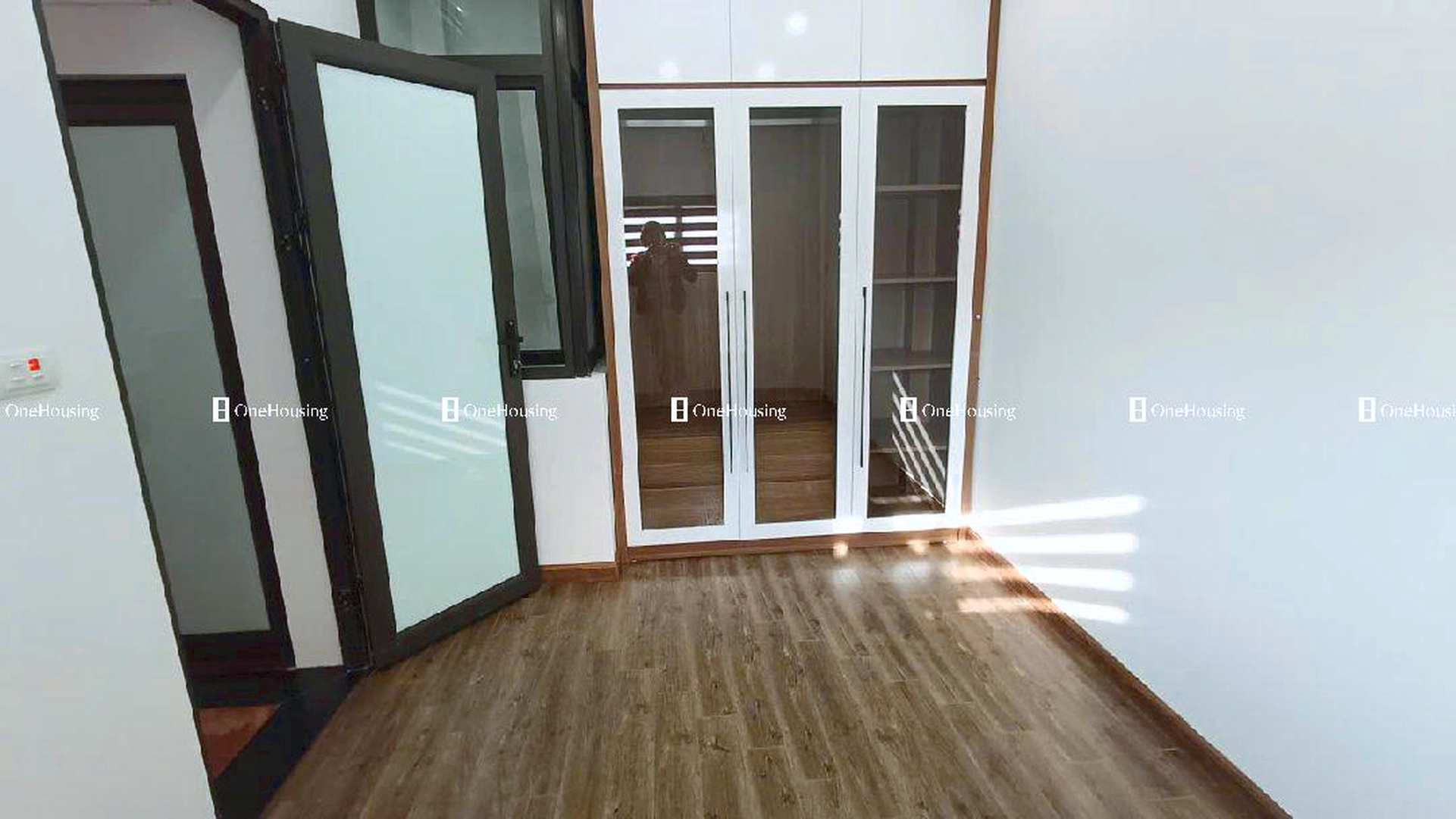 Nhà mặt ngõ cách Kẻ Tạnh 30m, P. Giang Biên, Q. Long Biên, TP. Hà Nội