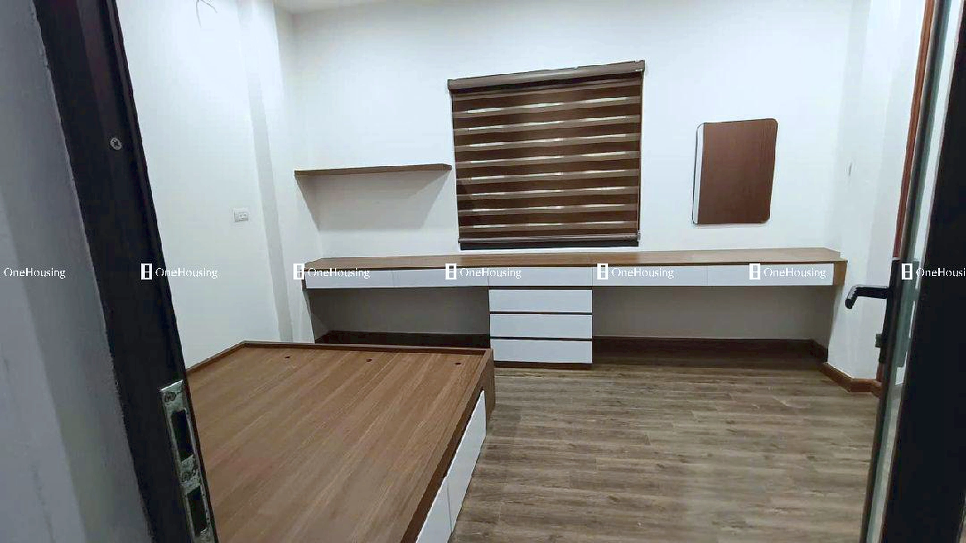 Nhà mặt ngõ cách Kẻ Tạnh 30m, P. Giang Biên, Q. Long Biên, TP. Hà Nội