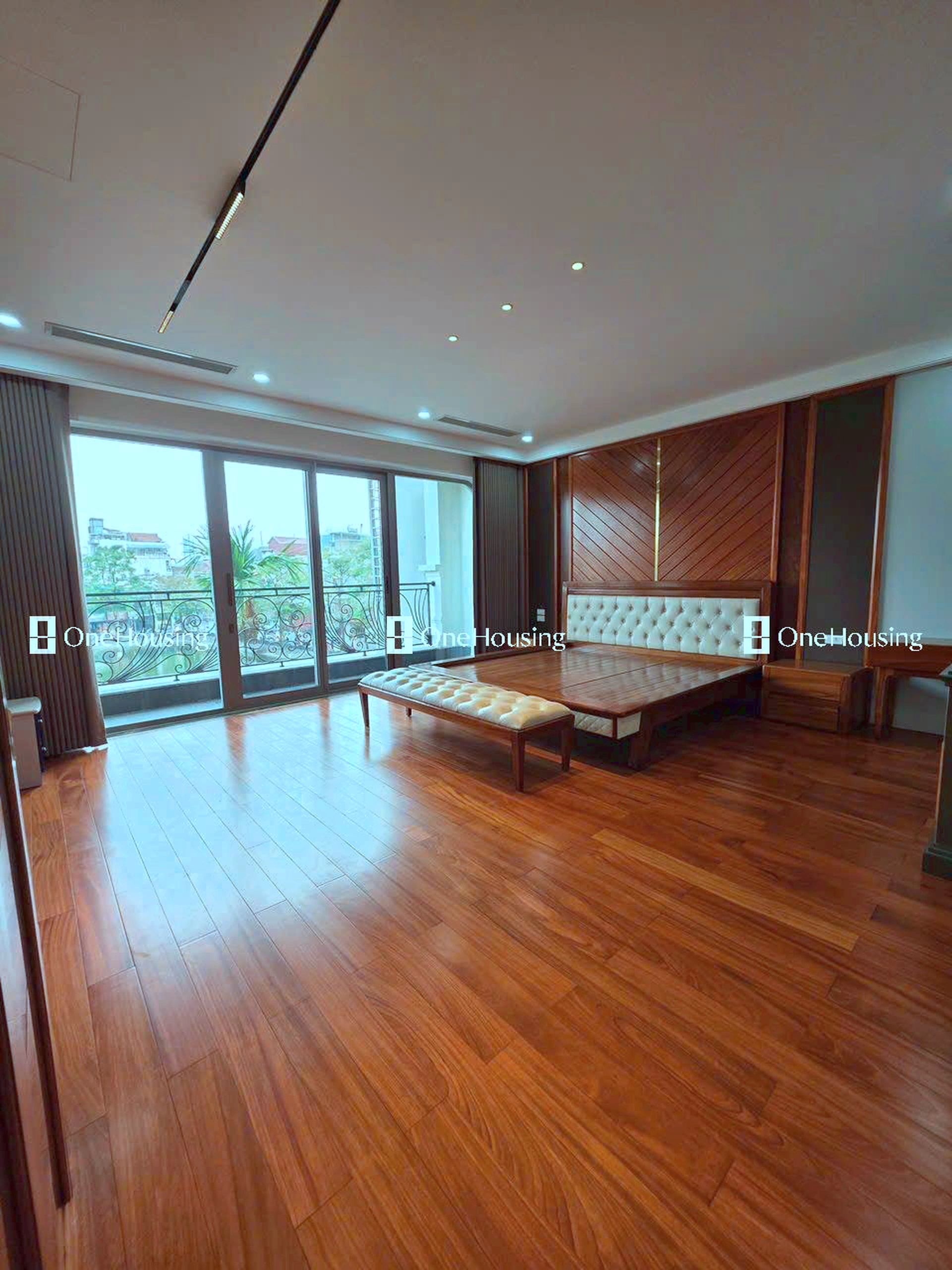 Nhà mặt ngõ cách Bồ Đề 50m, P. Bồ Đề, Q. Long Biên, TP. Hà Nội