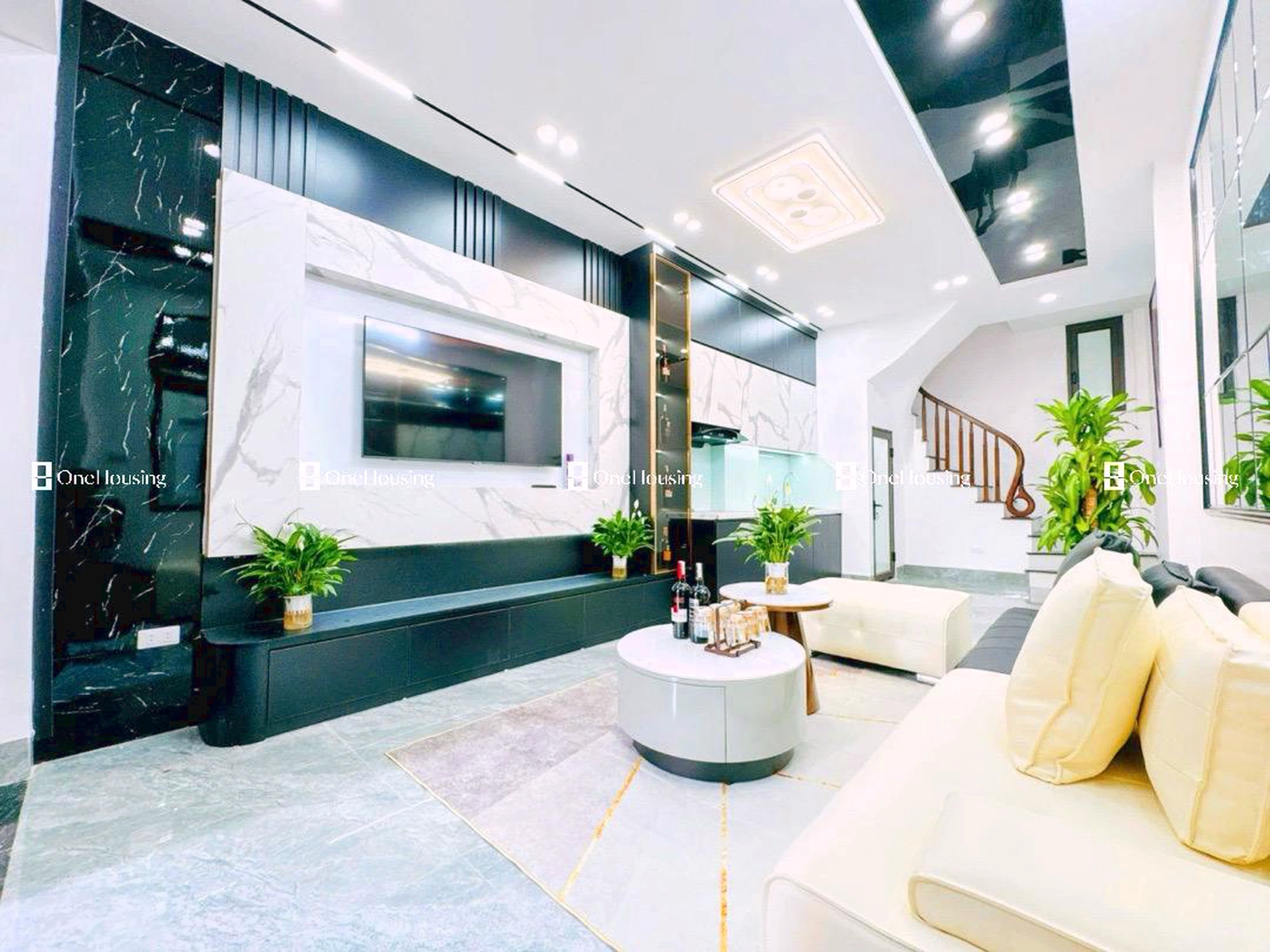 Nhà mặt ngõ cách Võ Chí Công 50m, P. Nghĩa Đô, Q. Cầu Giấy, TP. Hà Nội