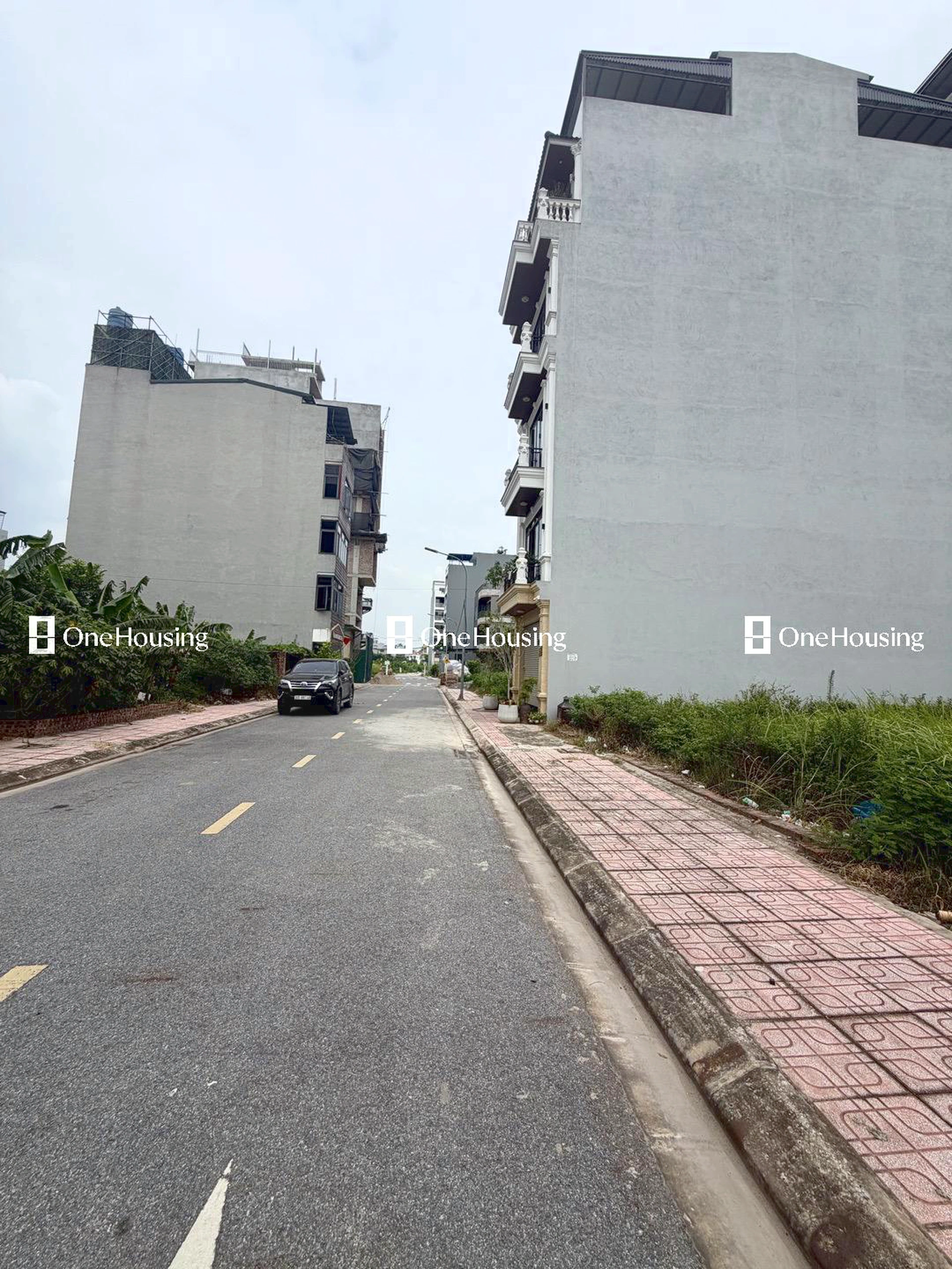 Đất nền cách Hoa Động 10m, P. Cự Khối, Q. Long Biên, TP. Hà Nội