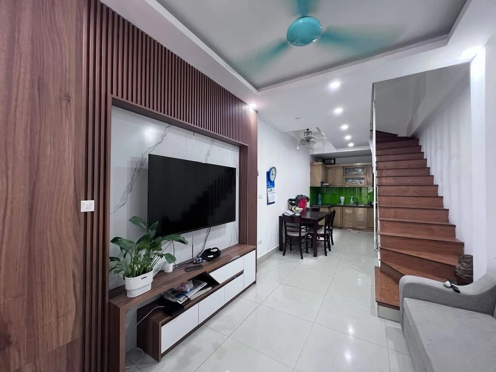 Nhà mặt ngõ cách Kẻ Tạnh 12m, P. Giang Biên, Q. Long Biên, TP. Hà Nội
