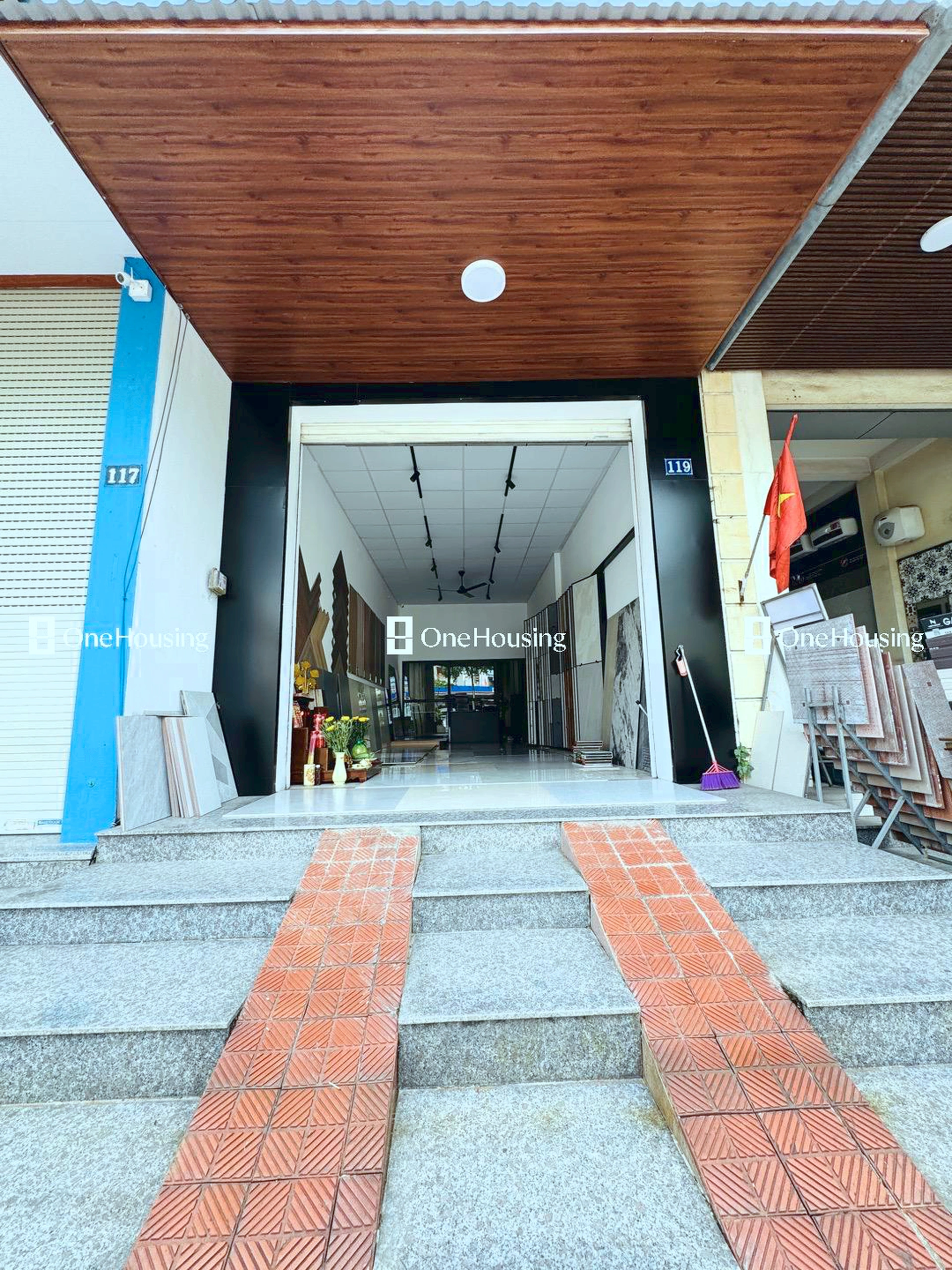 Nhà mặt phố Ngô Gia Tự, P. Đức Giang, Q. Long Biên, TP. Hà Nội
