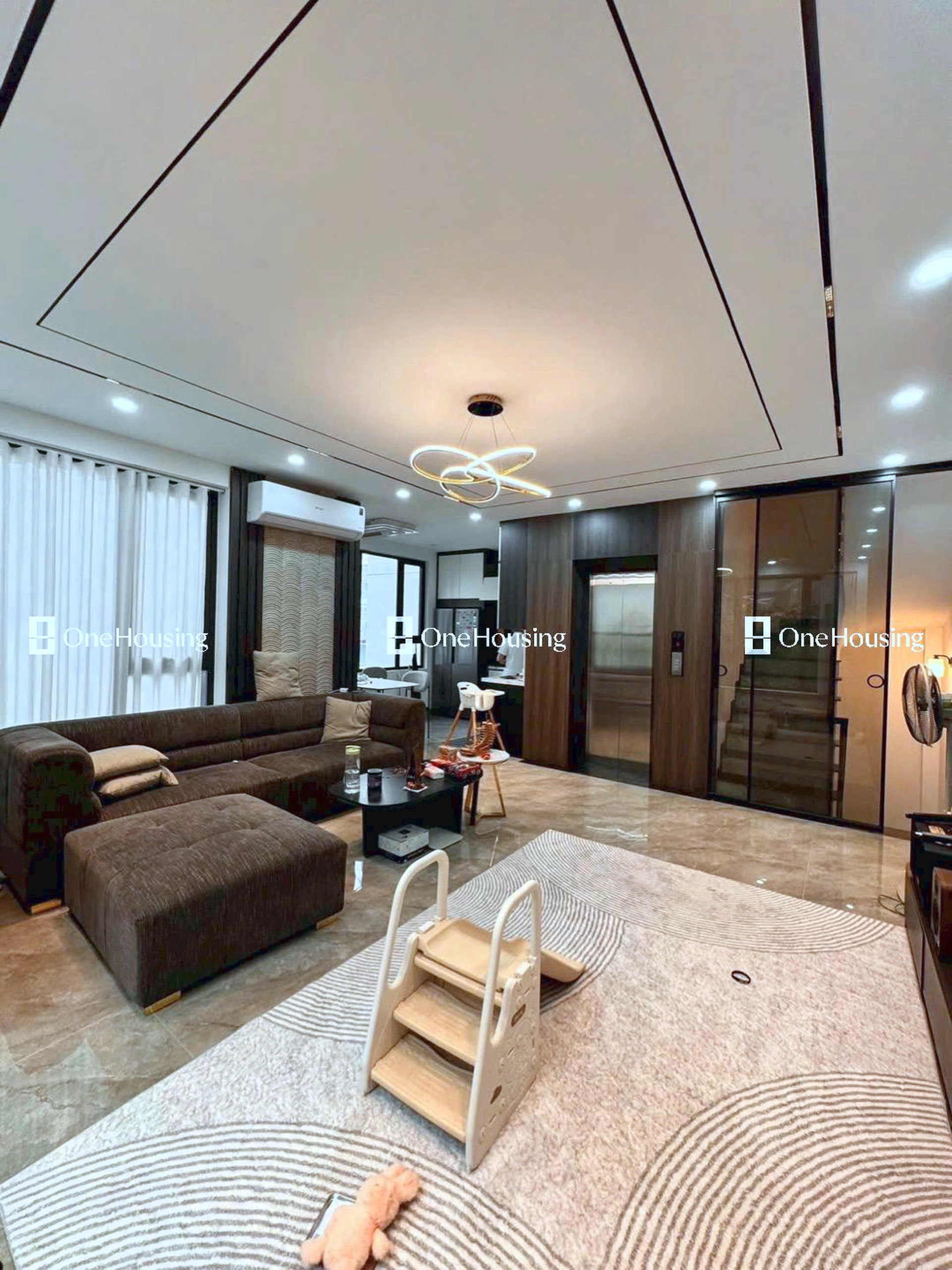 Nhà mặt ngõ cách Nguyễn Văn Cừ 100m, P. Ngọc Lâm, Q. Long Biên, TP. Hà Nội