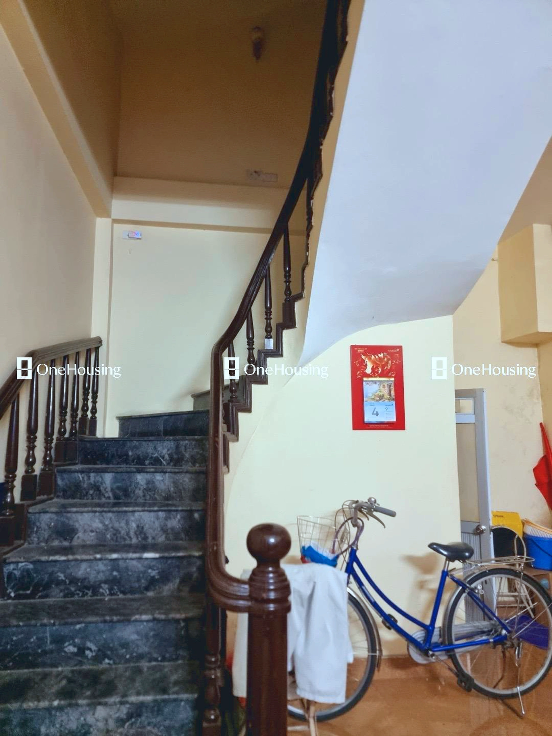 Nhà mặt ngõ cách Cầu Giấy 20m, P. Dịch Vọng, Q. Cầu Giấy, TP. Hà Nội