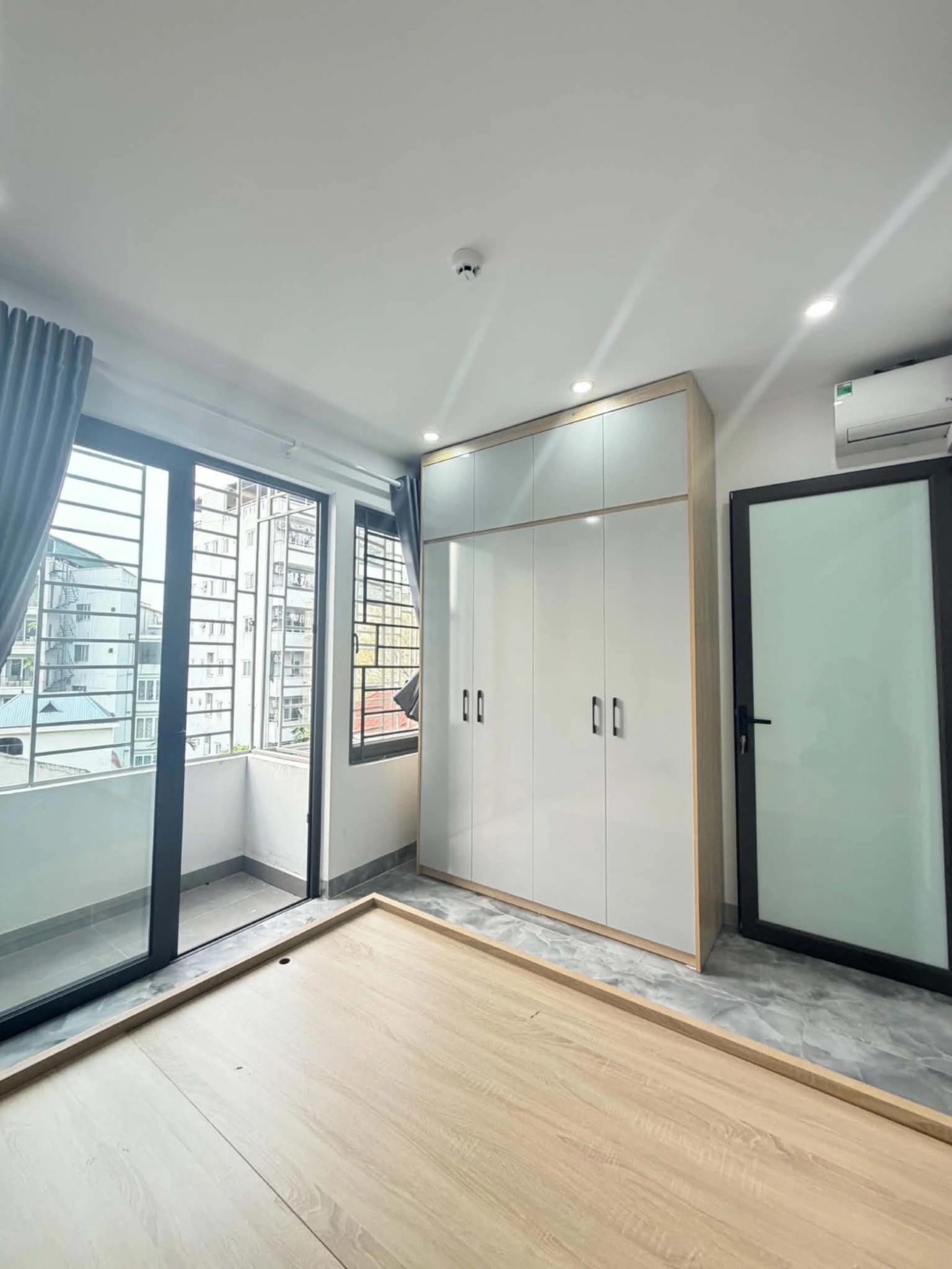 Nhà mặt ngõ cách Hồ Tùng Mậu 50m, P. Mai Dịch, Q. Cầu Giấy, TP. Hà Nội