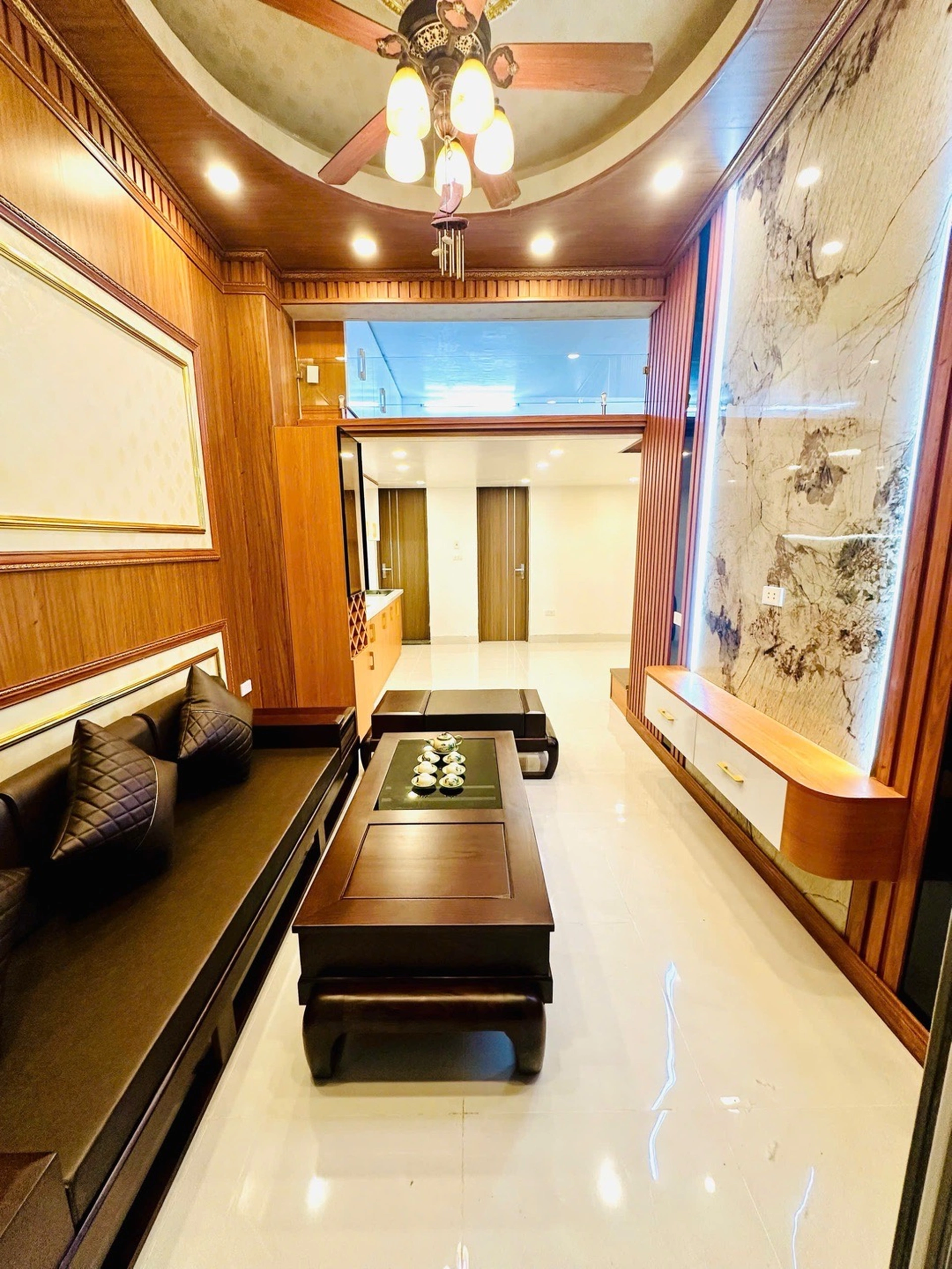 Nhà mặt ngõ cách Tôn Đức Thắng 100m, P. Ô Chợ Dừa, Q. Đống Đa, TP. Hà Nội