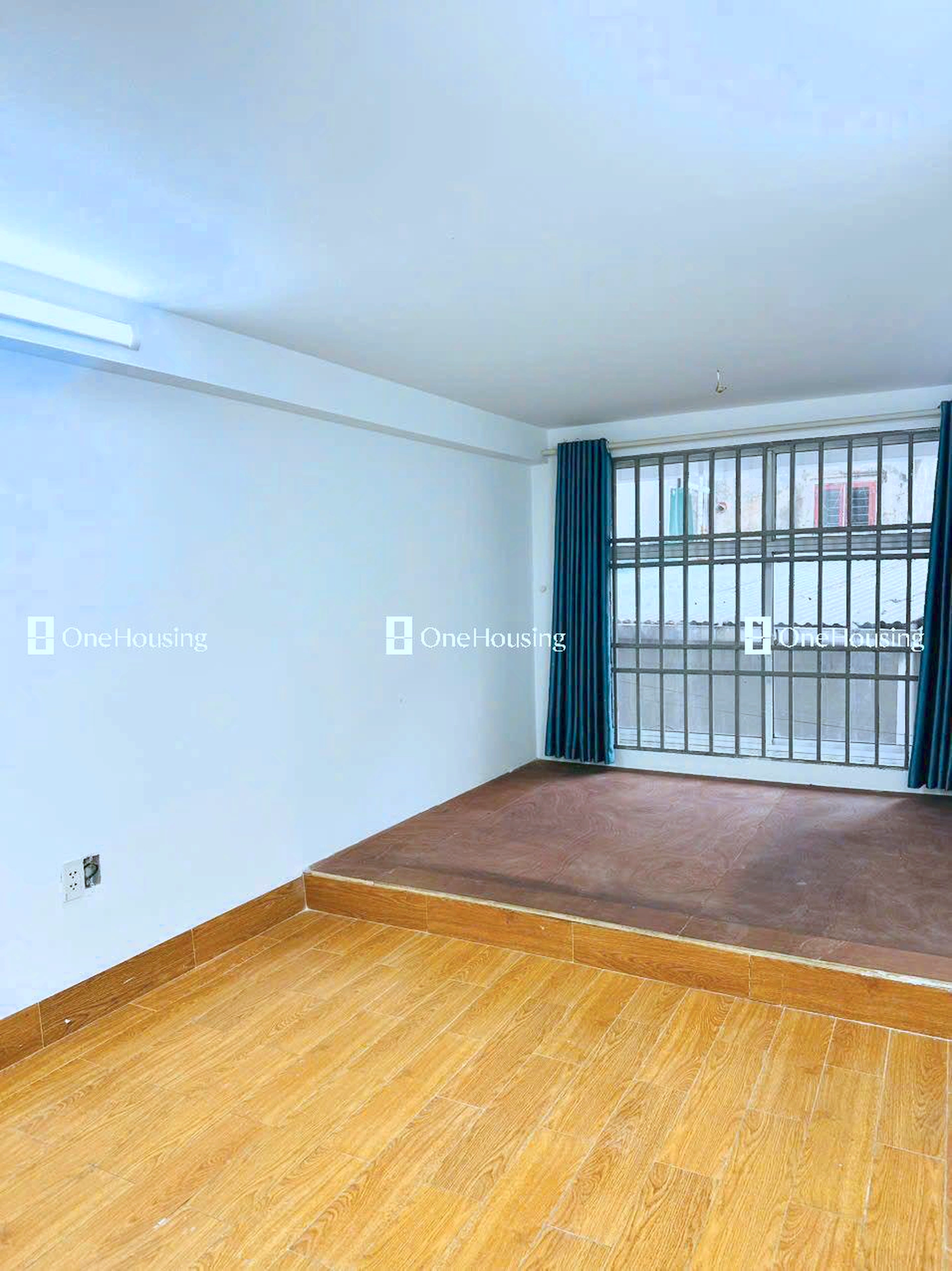 Nhà mặt ngõ cách Phố Lụa 151m, P. Vạn Phúc, Q. Hà Đông, TP. Hà Nội