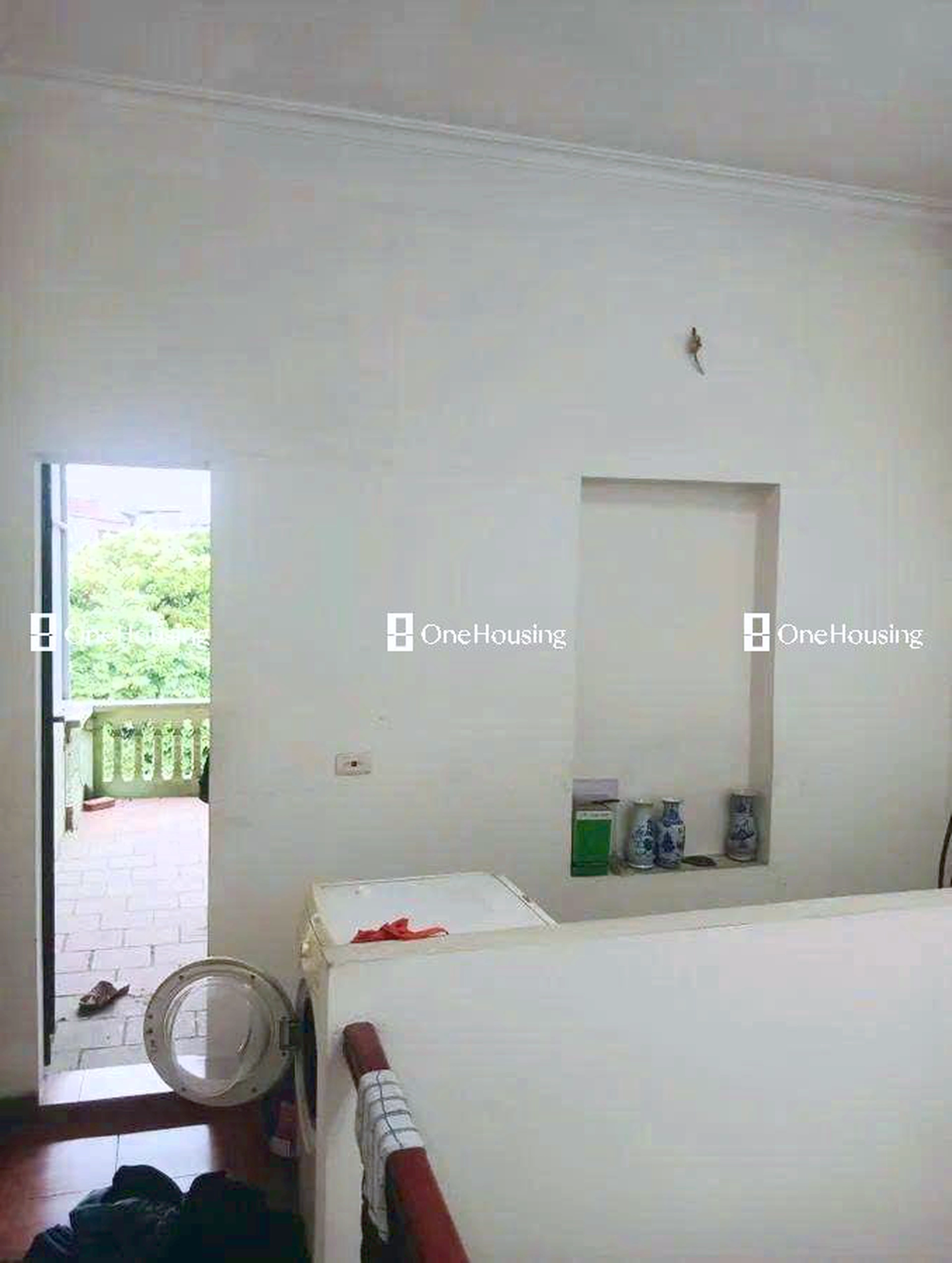 Nhà mặt ngõ cách Nguyễn Khoái 50m, P. Lĩnh Nam, Q. Hoàng Mai, TP. Hà Nội