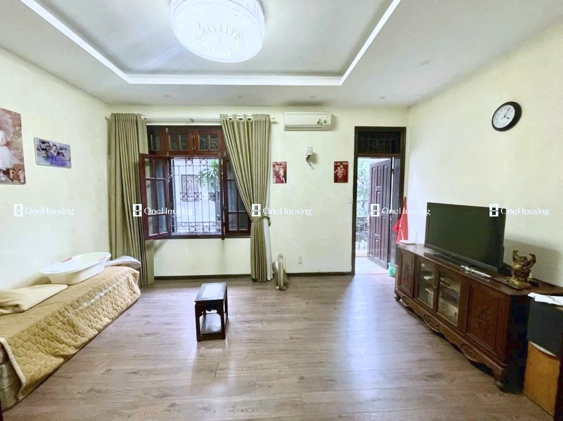 Nhà mặt ngõ cách Nguyễn Văn Cừ 30m, P. Bồ Đề, Q. Long Biên, TP. Hà Nội