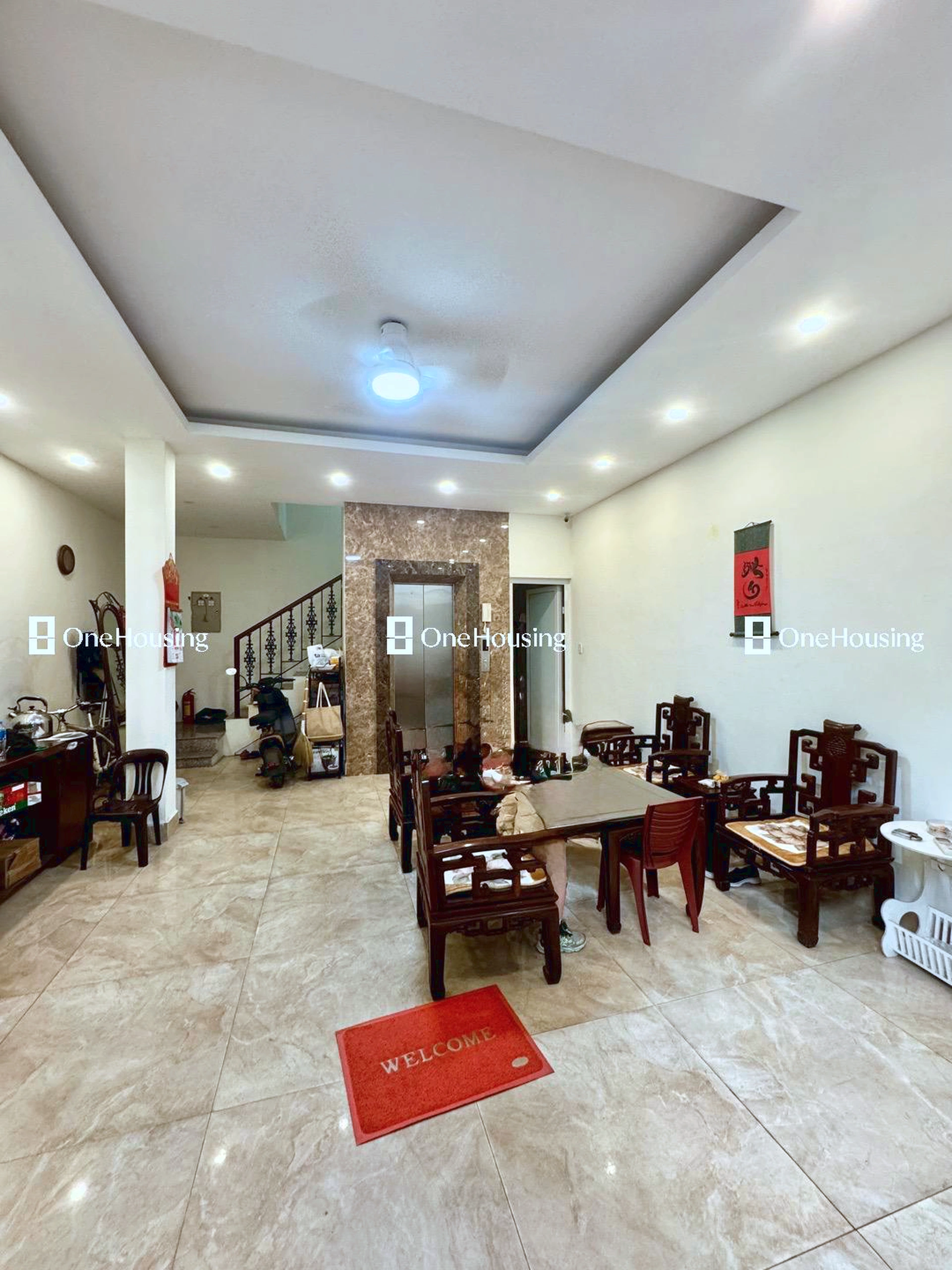 Nhà mặt ngõ cách Nguyễn Văn Cừ 30m, P. Bồ Đề, Q. Long Biên, TP. Hà Nội