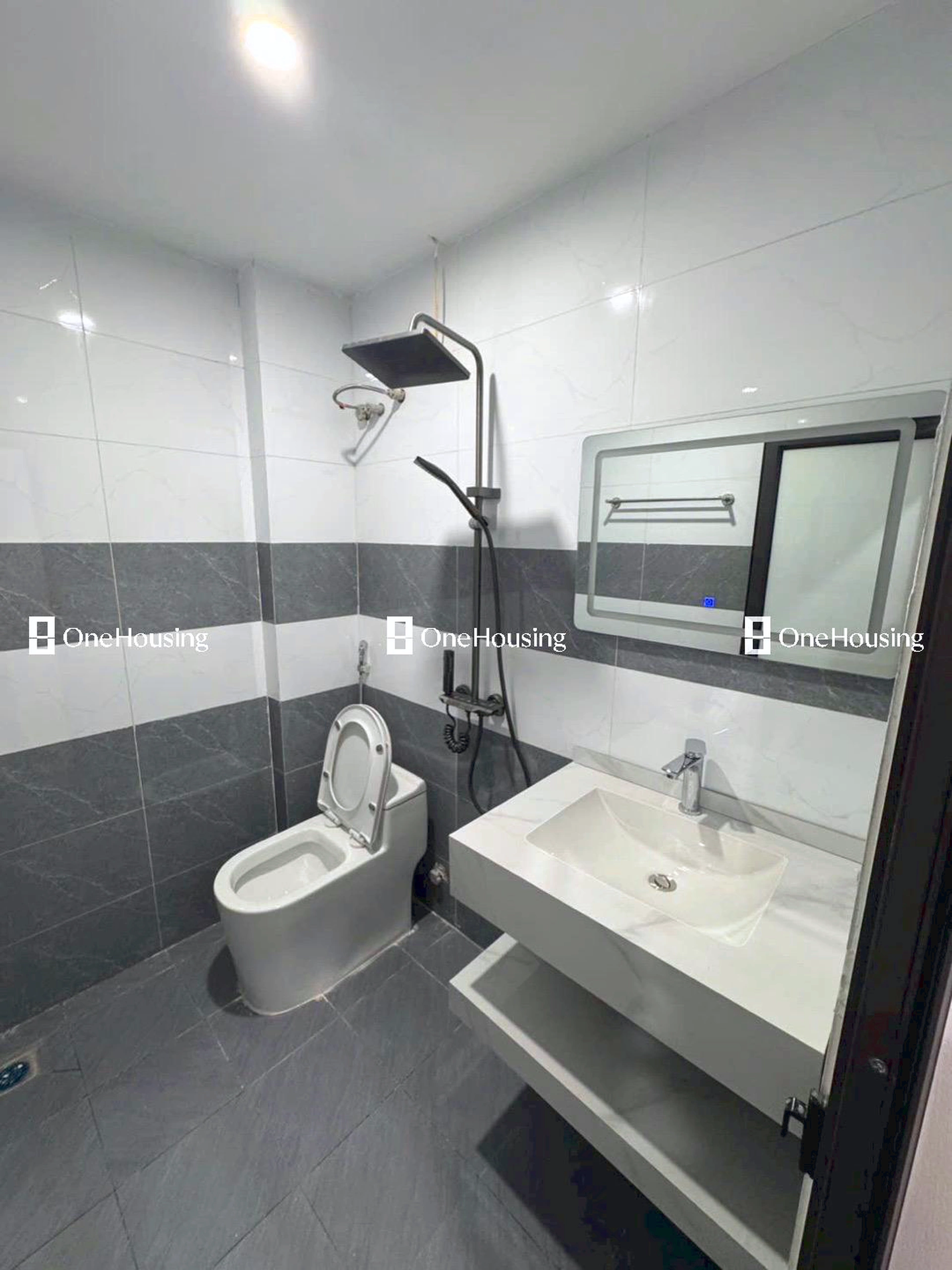 Nhà mặt ngõ cách Di Trạch 100m, X. Di Trạch, H. Hoài Đức, TP. Hà Nội