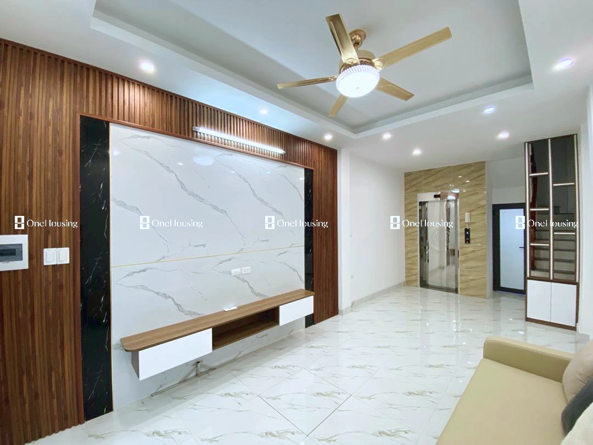 Nhà mặt ngõ cách Việt Hưng 80m, P. Việt Hưng, Q. Long Biên, TP. Hà Nội
