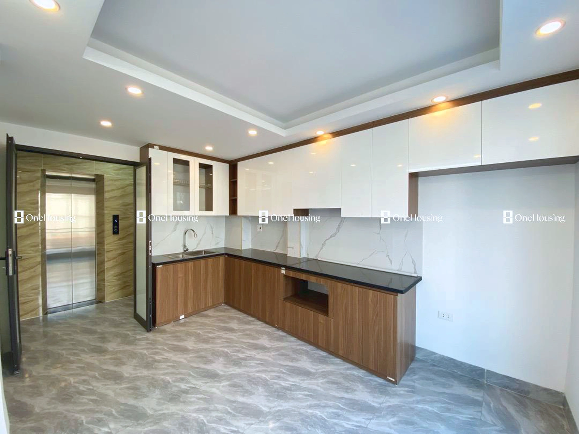 Nhà mặt ngõ cách Việt Hưng 80m, P. Việt Hưng, Q. Long Biên, TP. Hà Nội