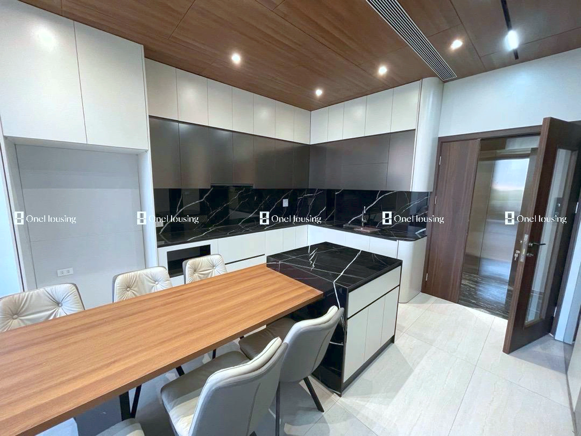 Nhà mặt ngõ cách Đường 25m tại phường Cự Khối 10m, P. Cự Khối, Q. Long Biên, TP. Hà Nội