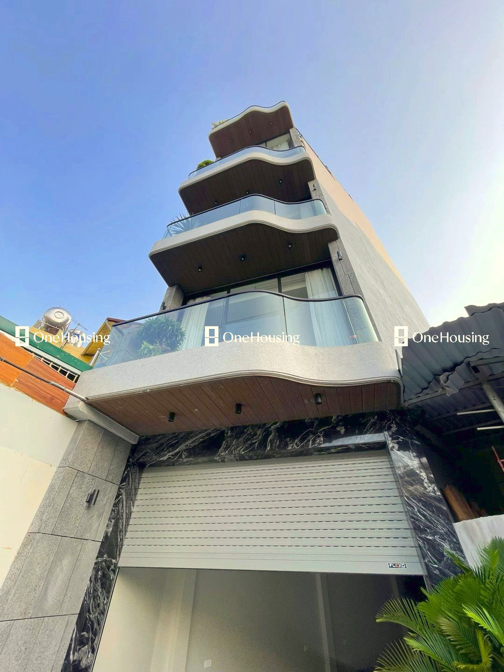 Nhà mặt ngõ cách Đường 25m tại phường Cự Khối 10m, P. Cự Khối, Q. Long Biên, TP. Hà Nội